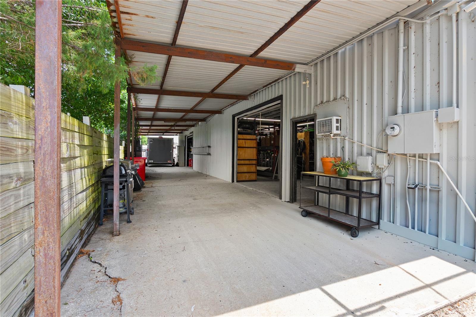 15617 OLD US HIGHWAY 441, TAVARES, FL, 32778