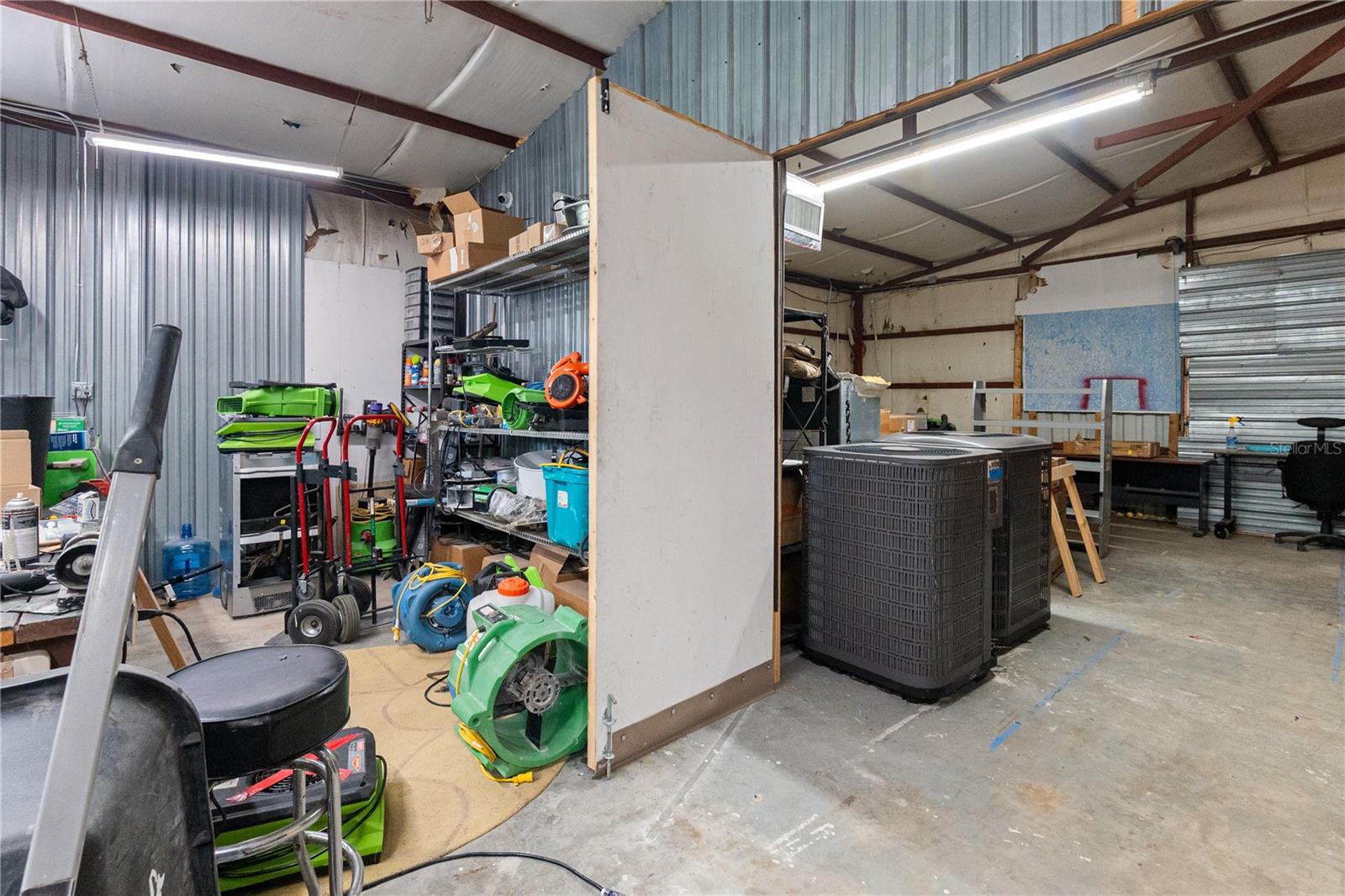 15617 OLD US HIGHWAY 441, TAVARES, FL, 32778