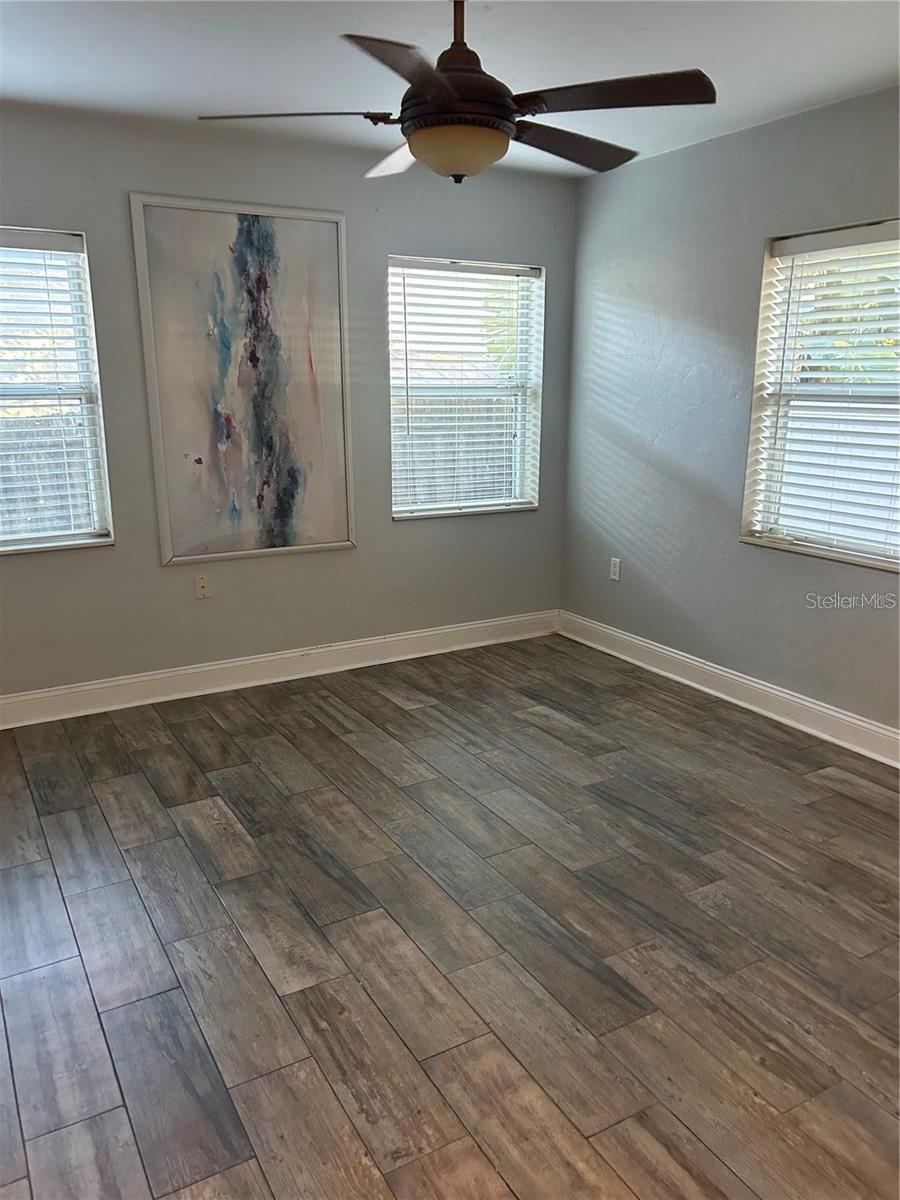 1332 N FERN CREEK AVE, ORLANDO, FL, 32803