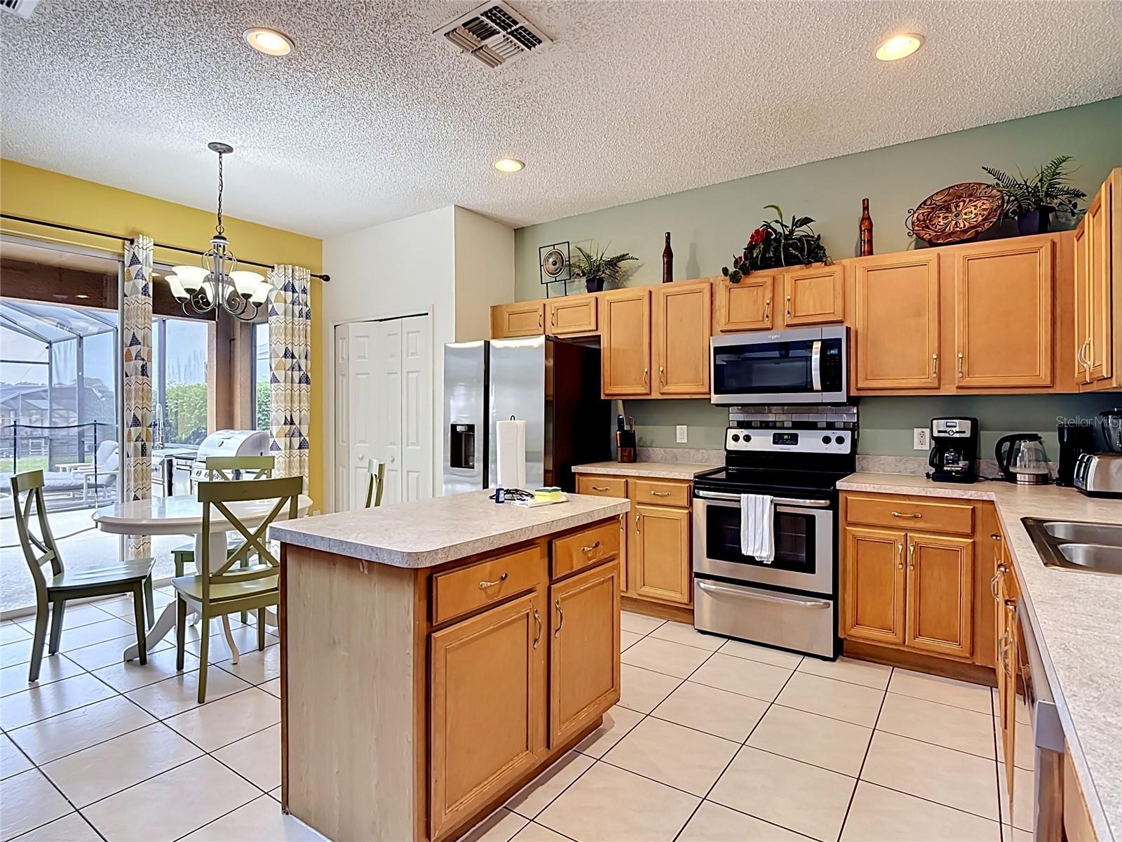 8505 PALM HARBOR DR, KISSIMMEE, FL, 34747