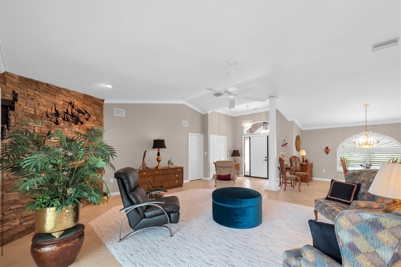 7759 CARVER CT, SEMINOLE, FL, 33772