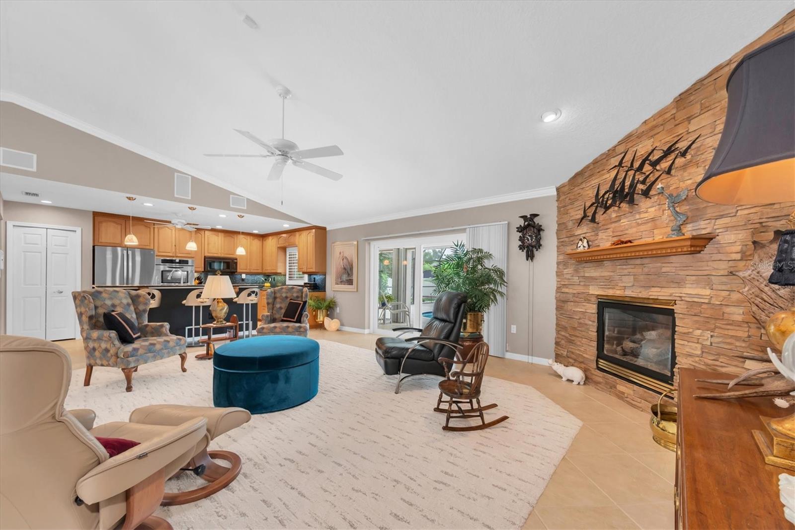 7759 CARVER CT, SEMINOLE, FL, 33772