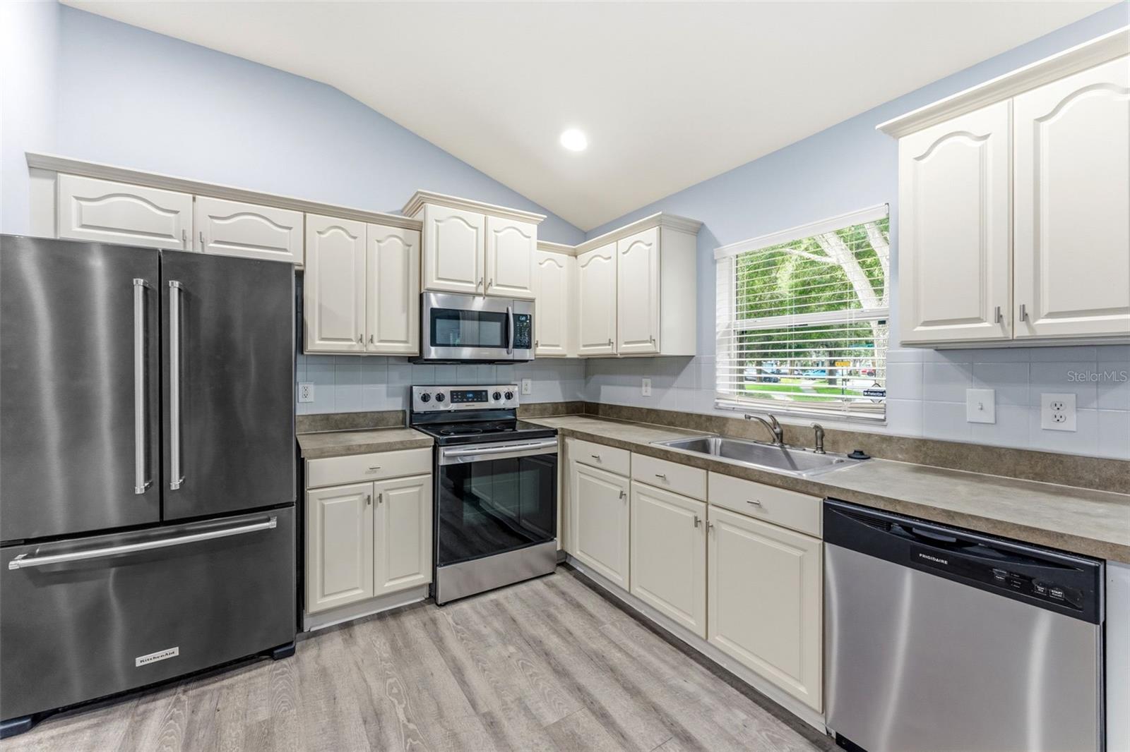 6125 GANNETWOOD PL, LITHIA, FL, 33547
