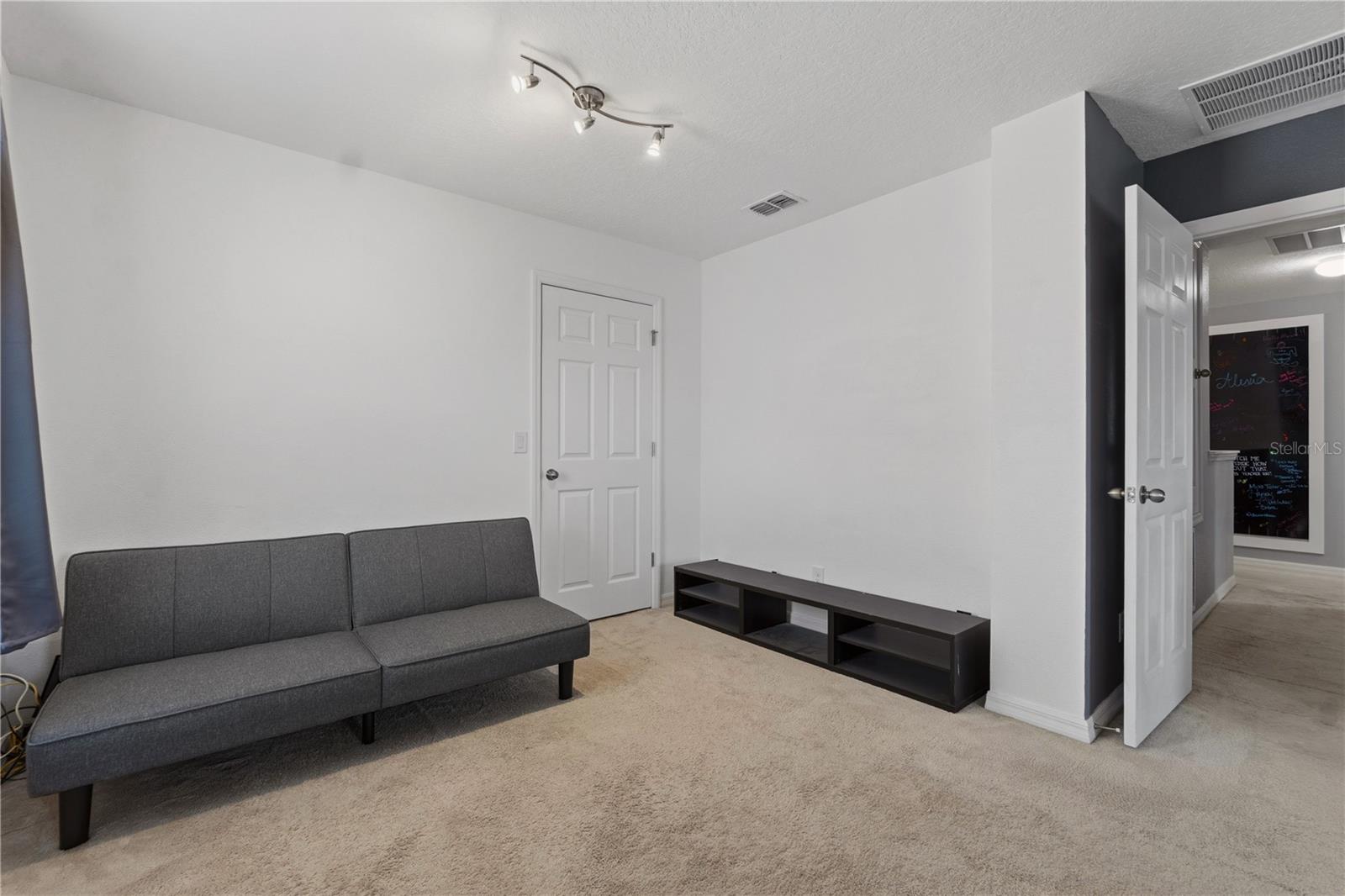 238 GRANADA AVE, DAVENPORT, FL, 33837