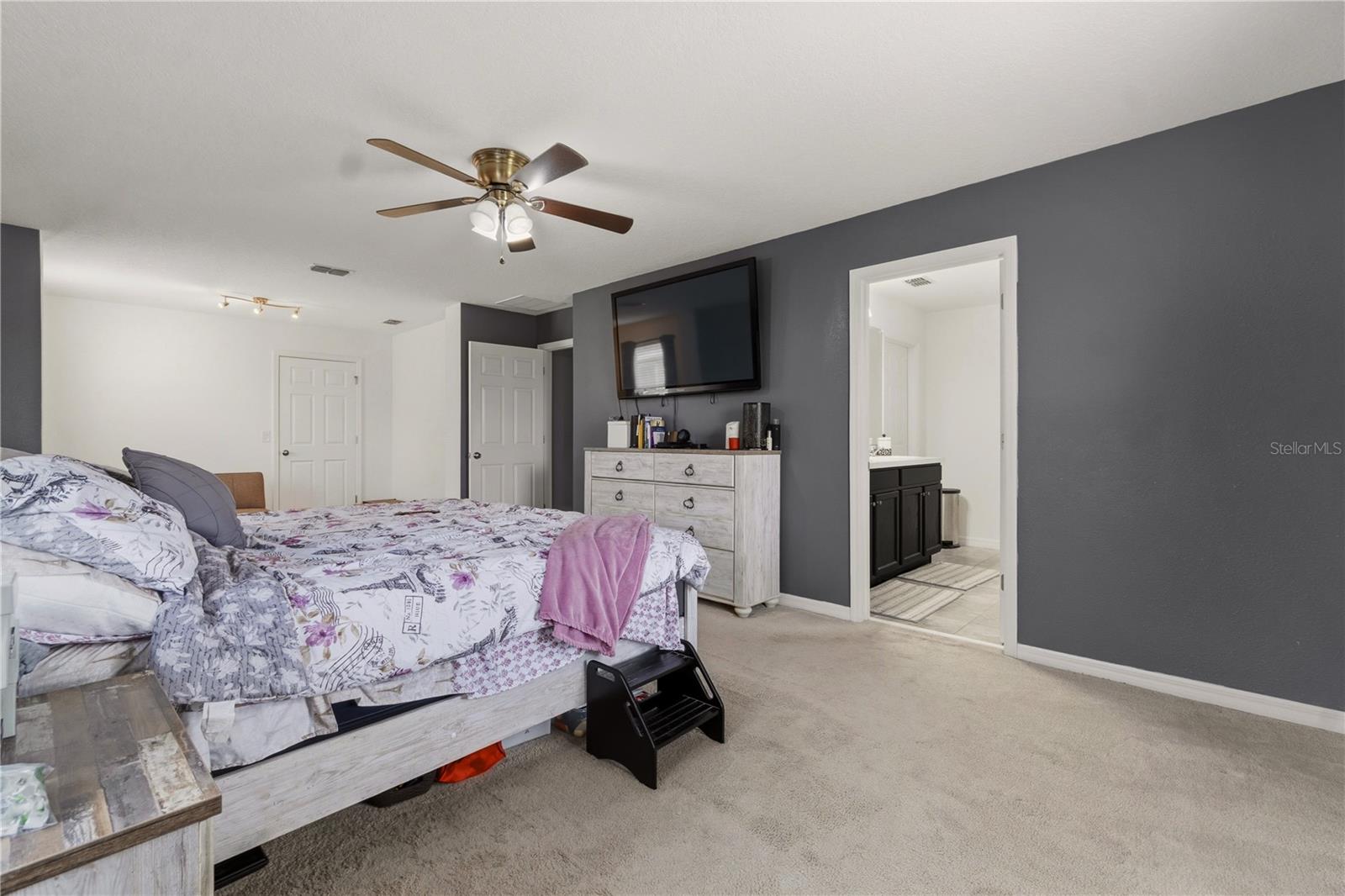 238 GRANADA AVE, DAVENPORT, FL, 33837