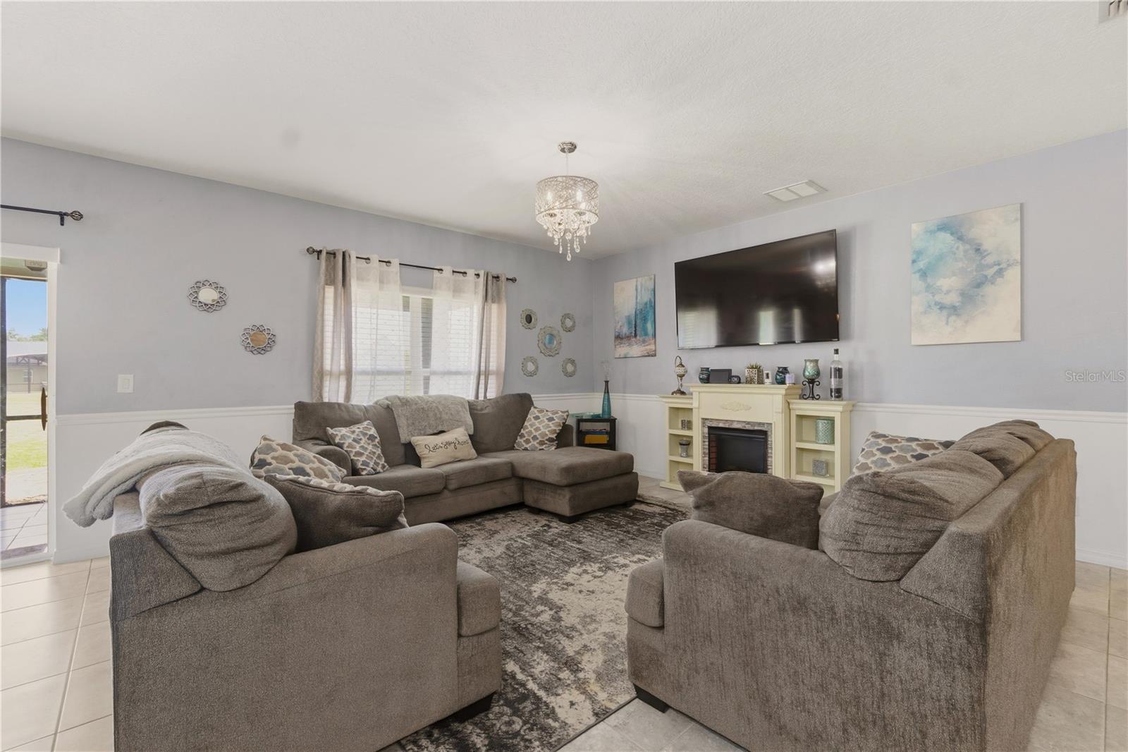 238 GRANADA AVE, DAVENPORT, FL, 33837