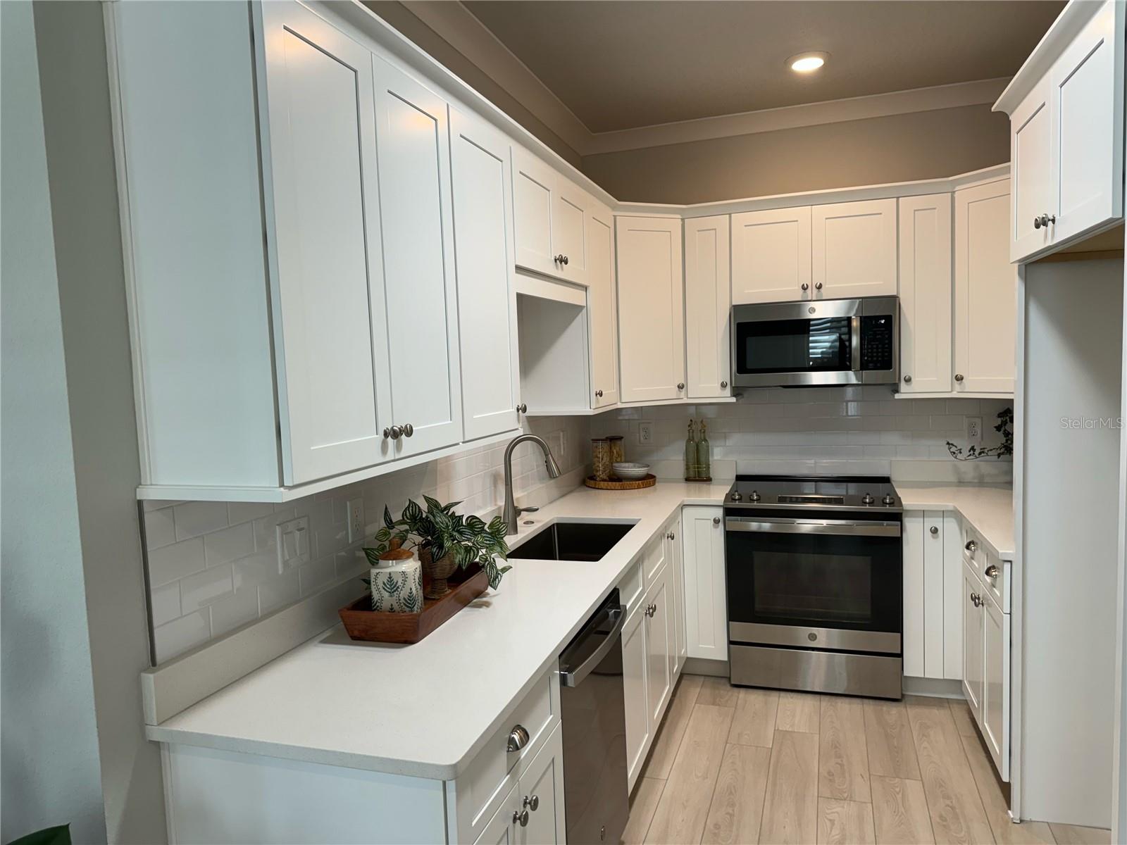 3082 ISLES WAY, NEW SMYRNA BEACH, FL, 32168