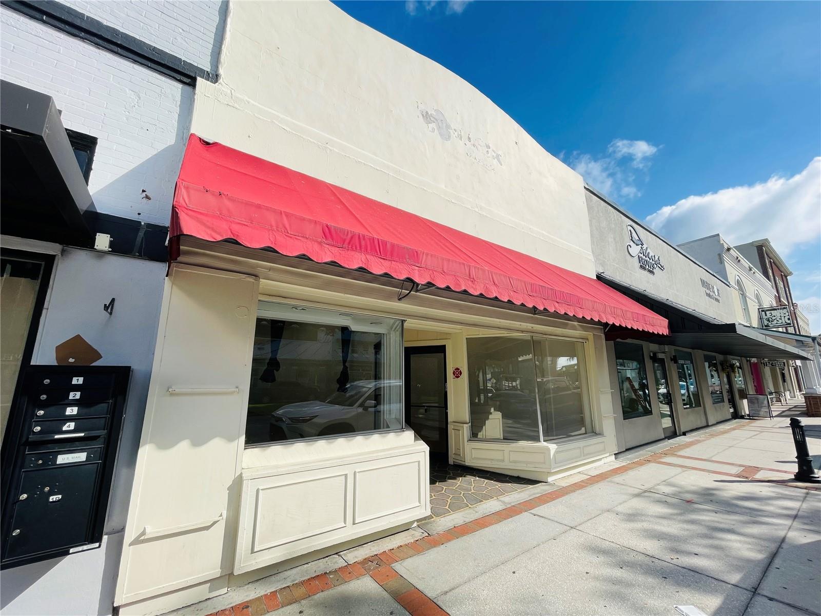 109 BROADWAY, KISSIMMEE, FL, 34741