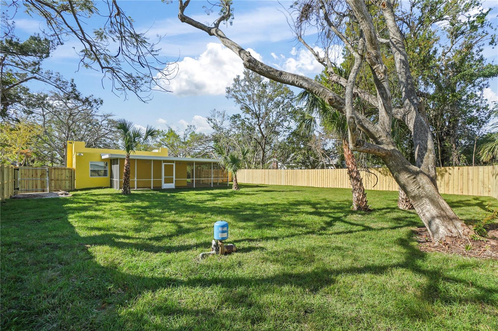 2310 13TH AVE W, BRADENTON, FL, 34205