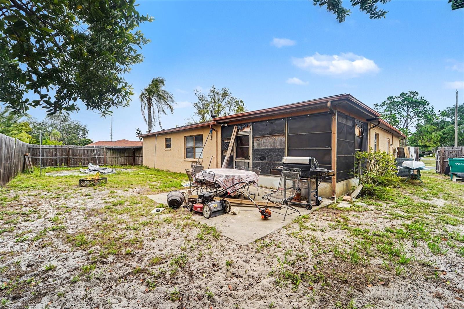 1215 PERSIMMON DR, HOLIDAY, FL, 34691