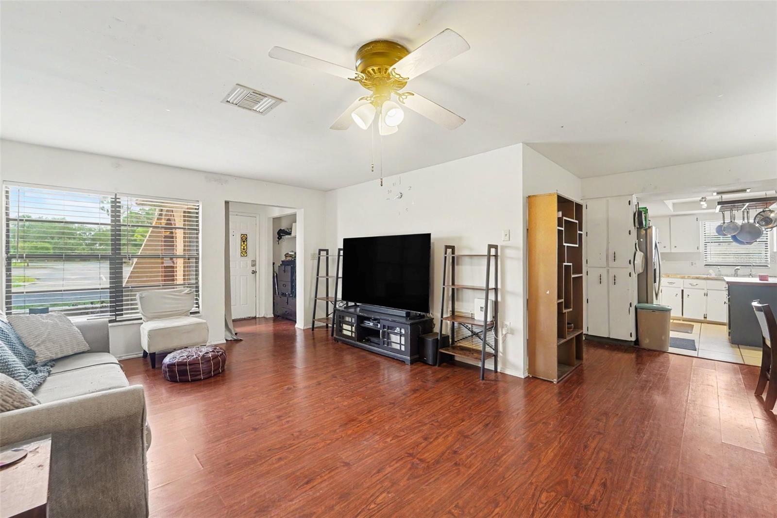 1215 PERSIMMON DR, HOLIDAY, FL, 34691