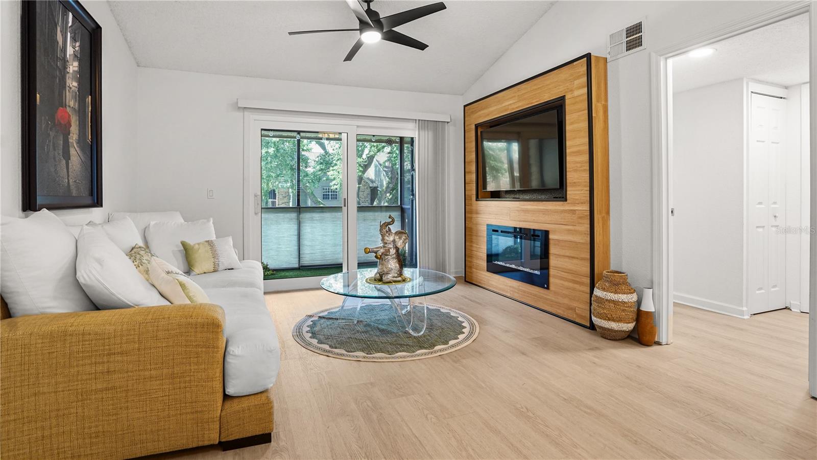 2500 WINDING CREEK BLVD #I205, CLEARWATER, FL, 33761