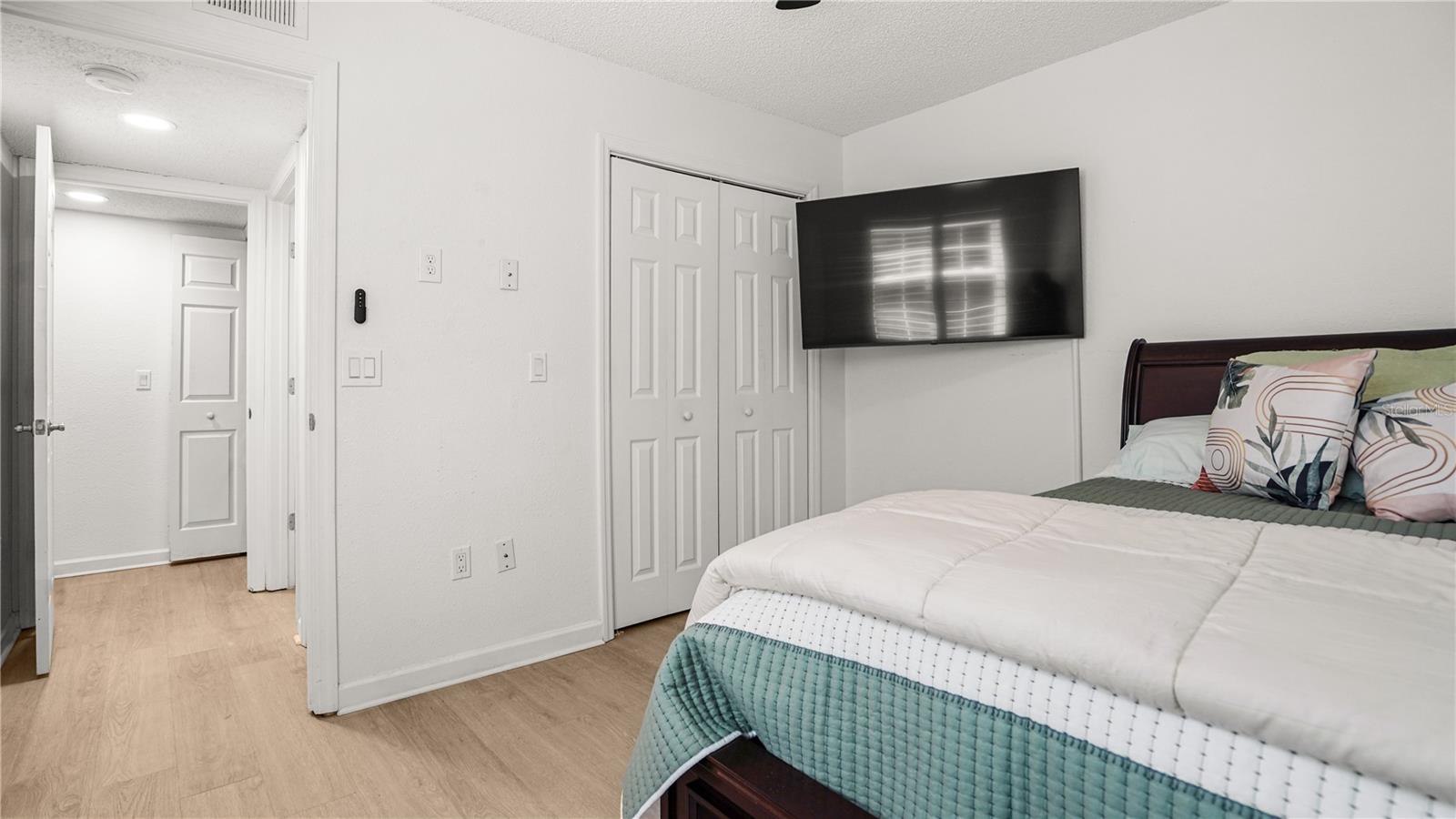 2500 WINDING CREEK BLVD #I205, CLEARWATER, FL, 33761
