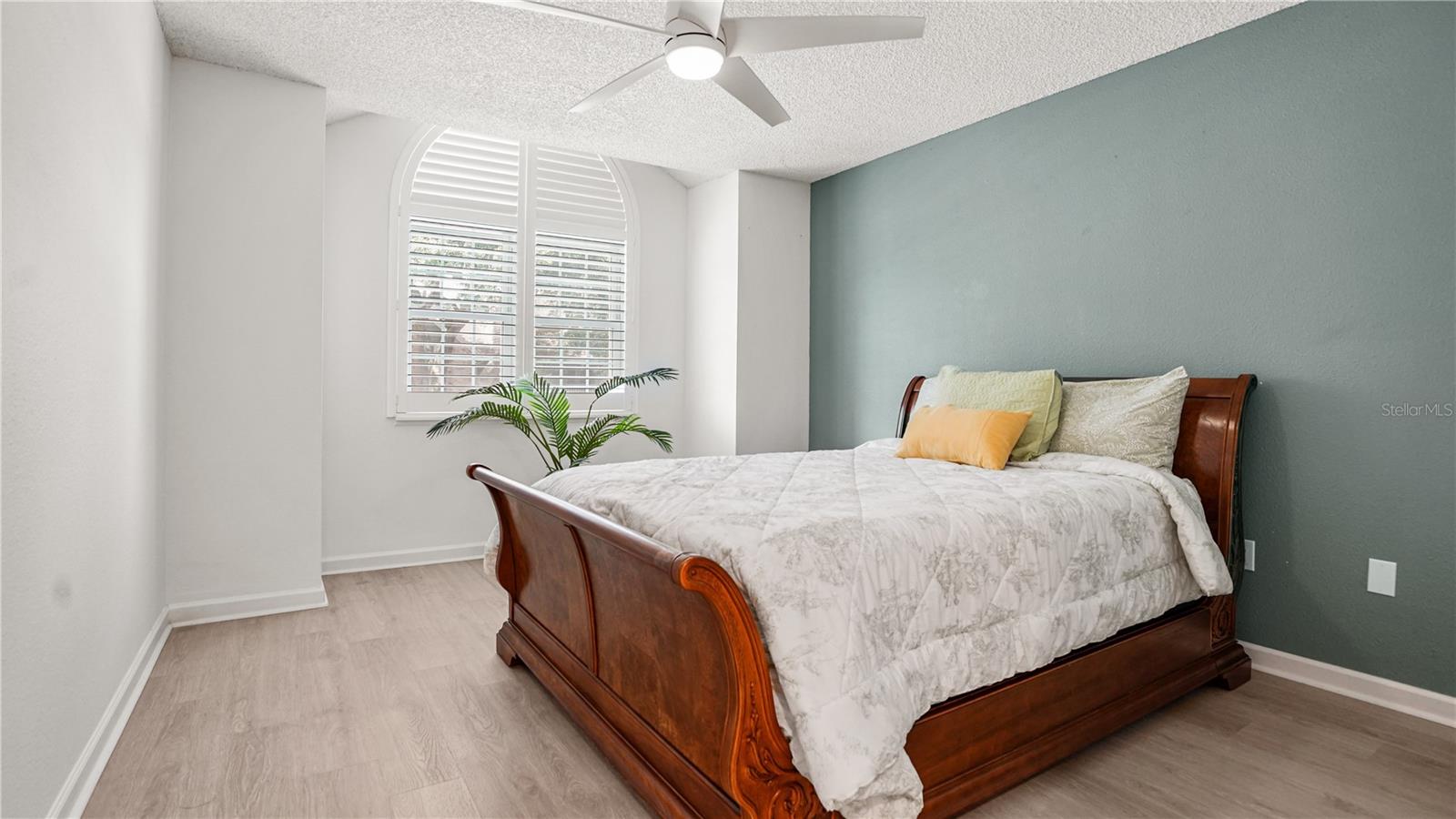 2500 WINDING CREEK BLVD #I205, CLEARWATER, FL, 33761