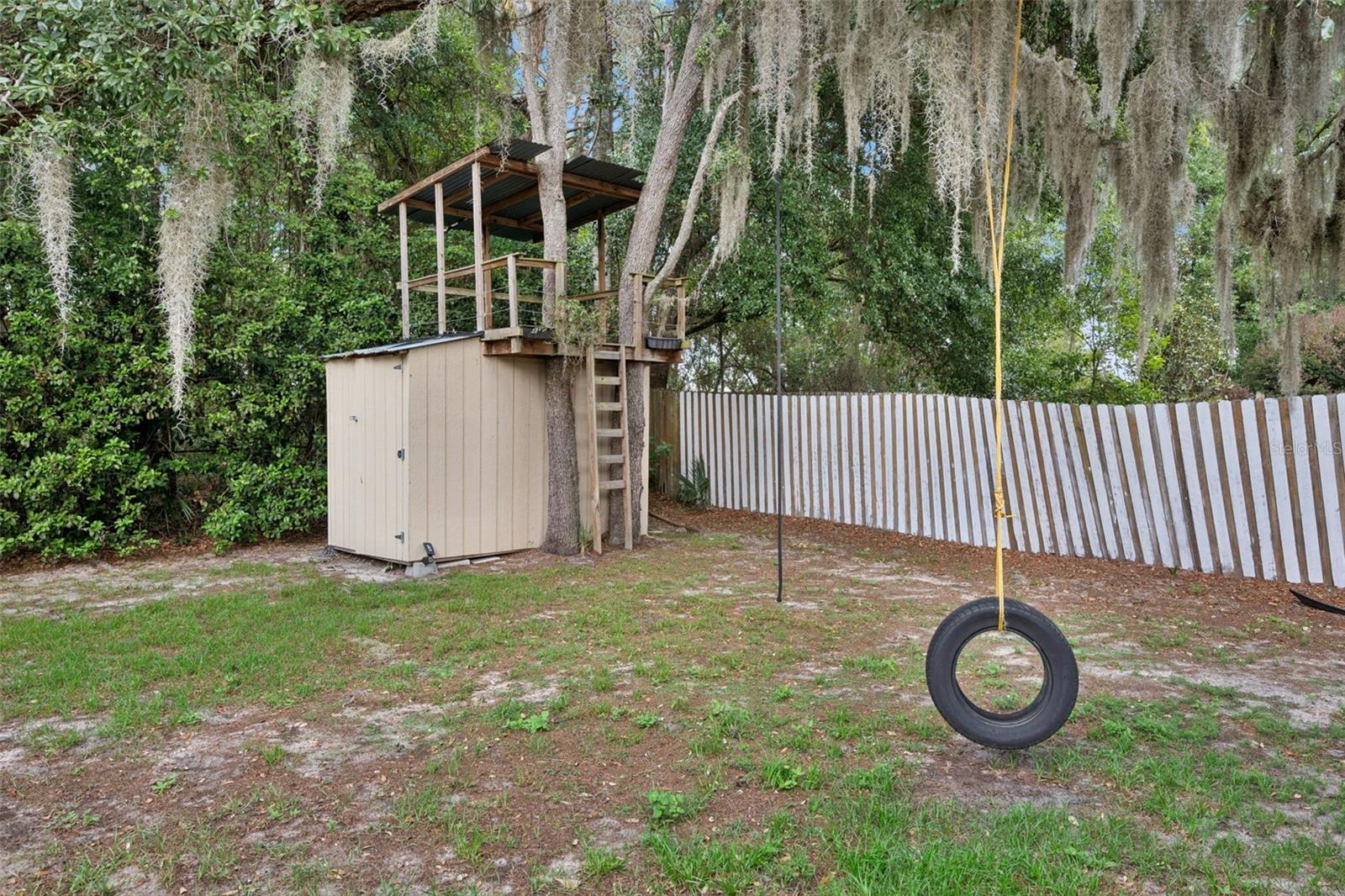 1335 YVONNE ST, APOPKA, FL, 32712