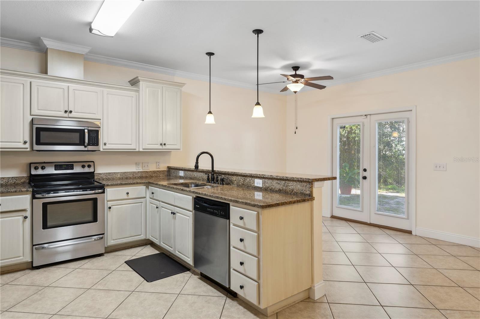 1744 ANNABELLAS DR, PANAMA CITY BEACH, FL, 32407
