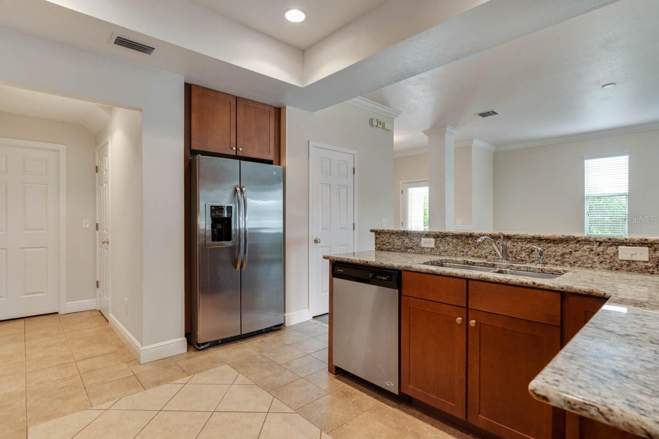 16126 BRIDGECROSSING DR, LITHIA, FL, 33547