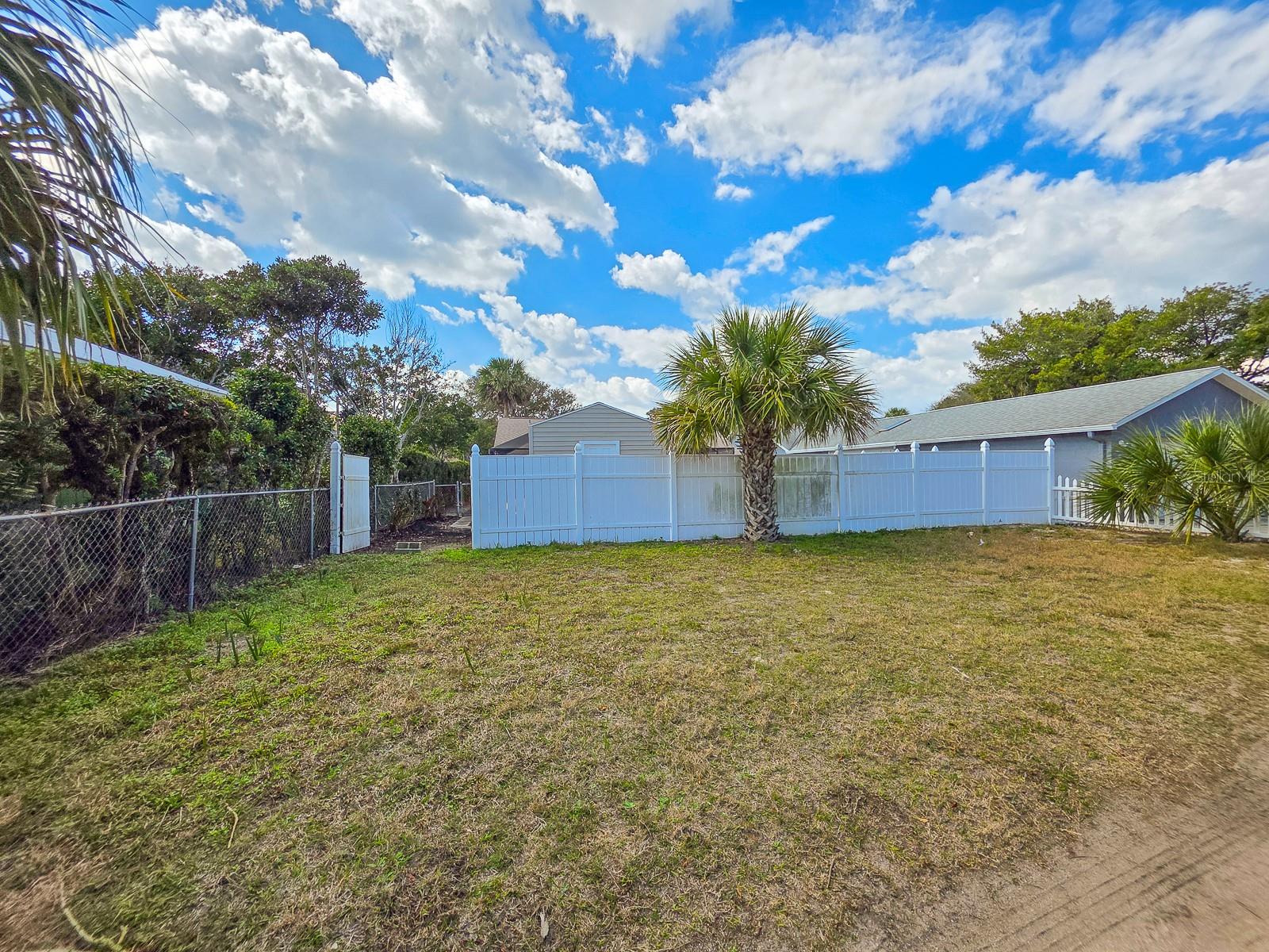 2135 S FLAGLER AVE, FLAGLER BEACH, FL, 32136