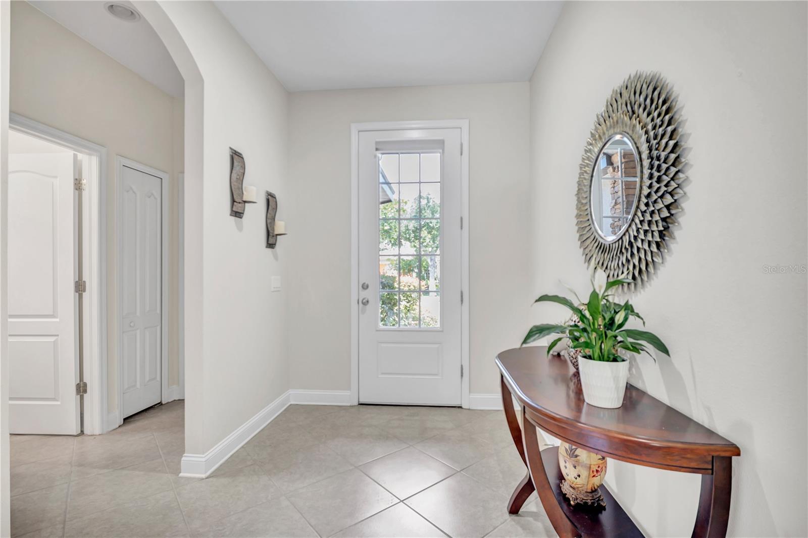 8013 HAMPTON GLEN DR, TAMPA, FL, 33647