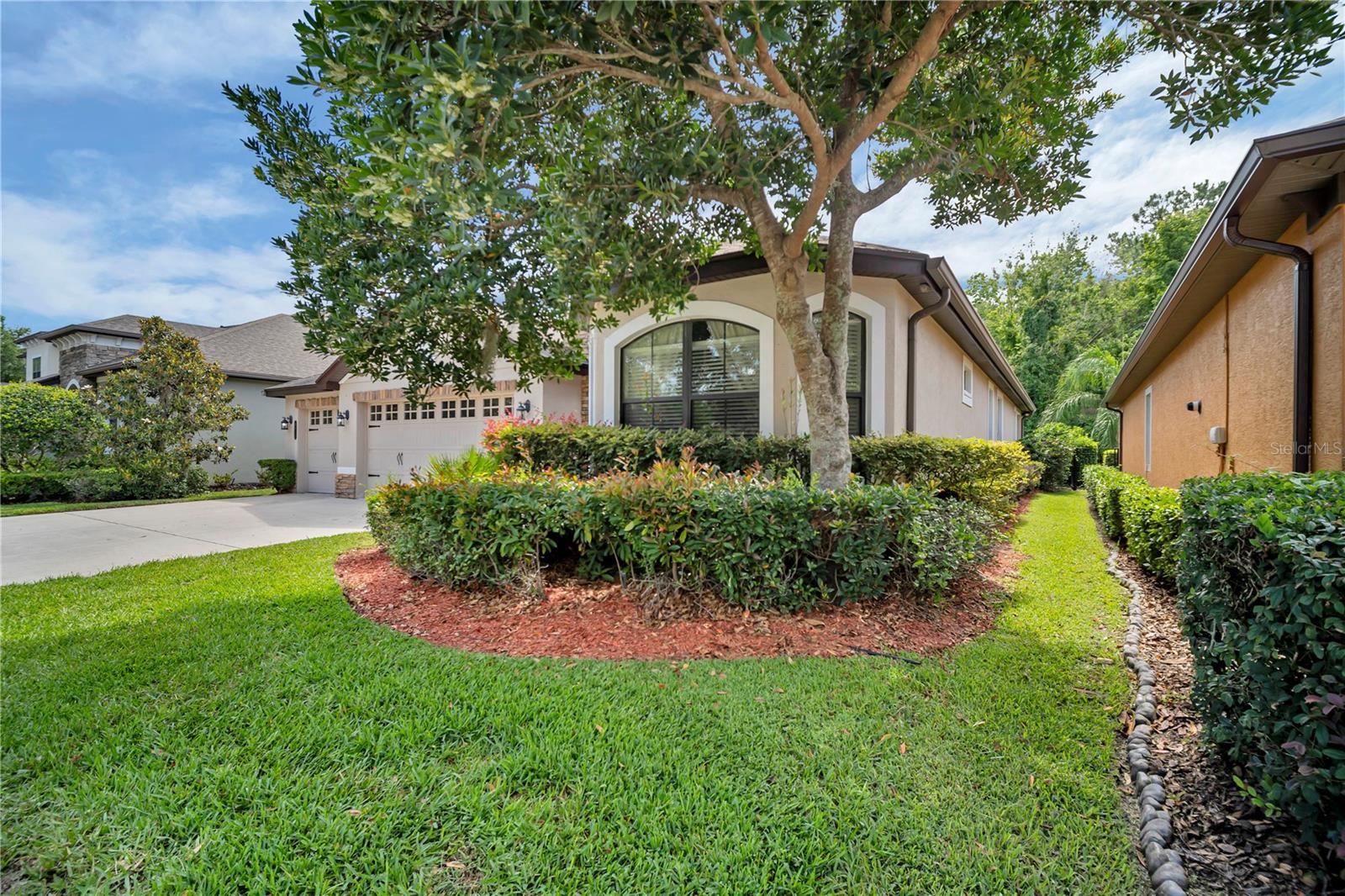 8013 HAMPTON GLEN DR, TAMPA, FL, 33647