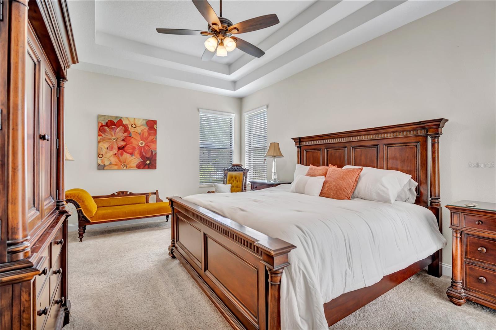 8013 HAMPTON GLEN DR, TAMPA, FL, 33647