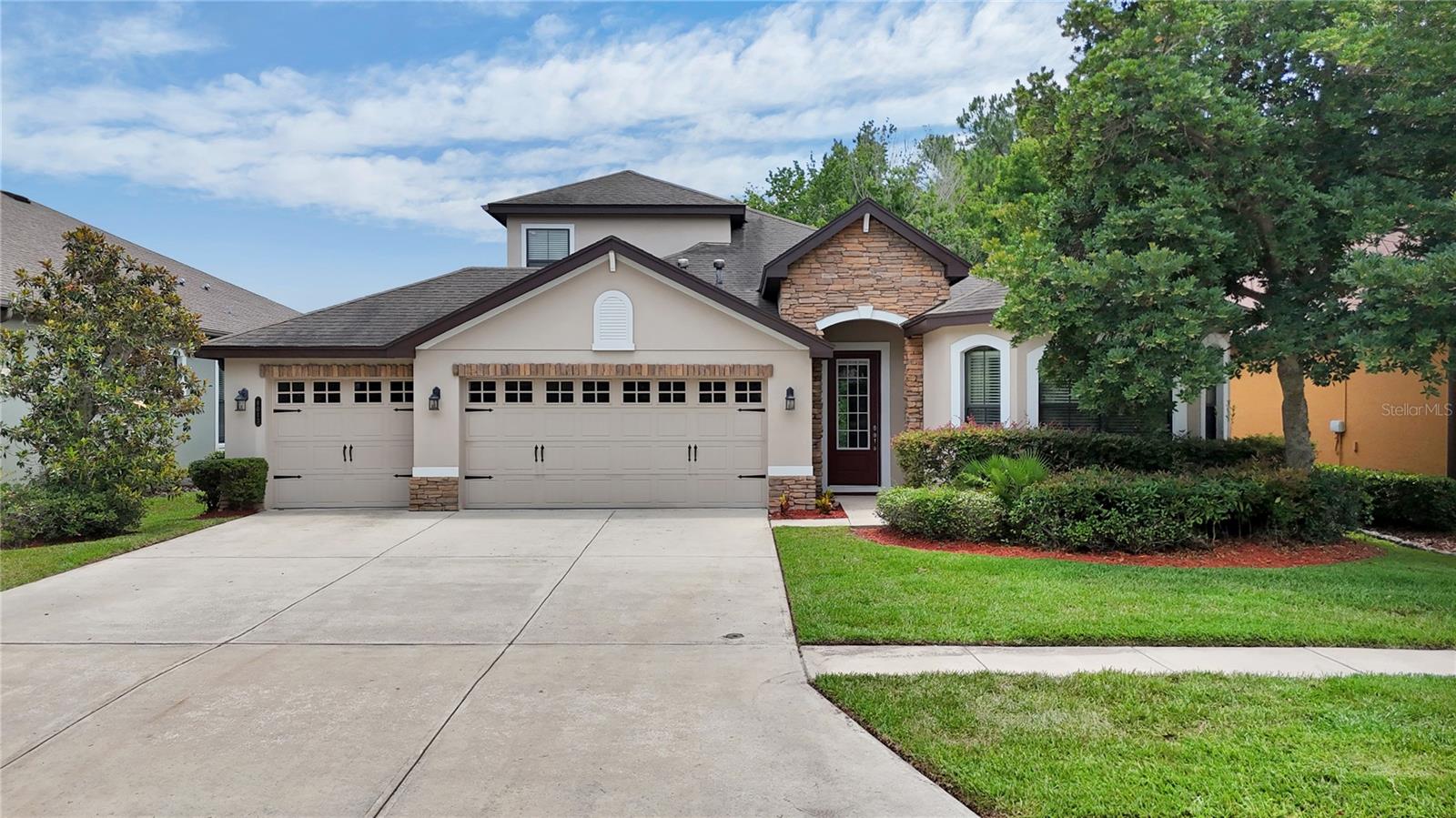 8013 HAMPTON GLEN DR, TAMPA, FL, 33647