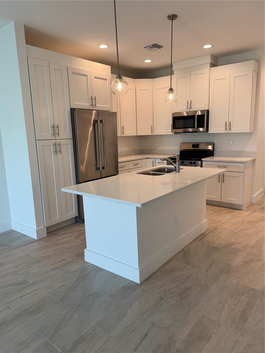 10490 PENDLETON AVE, ENGLEWOOD, FL, 34224