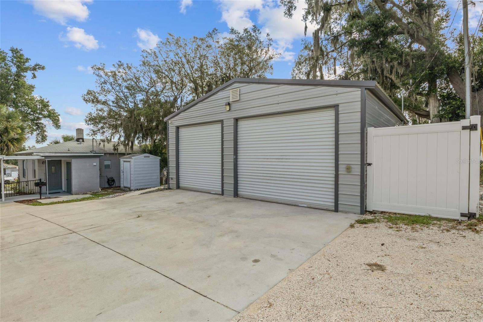205 W MAPLE ST, DAVENPORT, FL, 33837