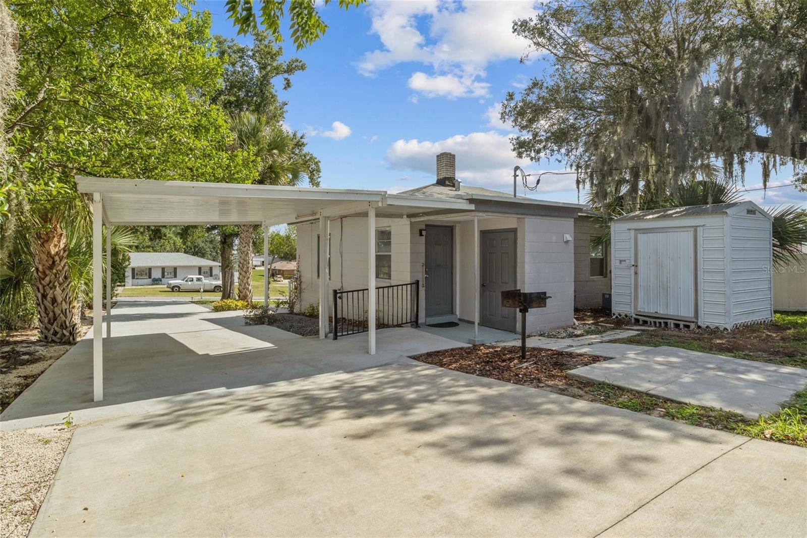205 W MAPLE ST, DAVENPORT, FL, 33837