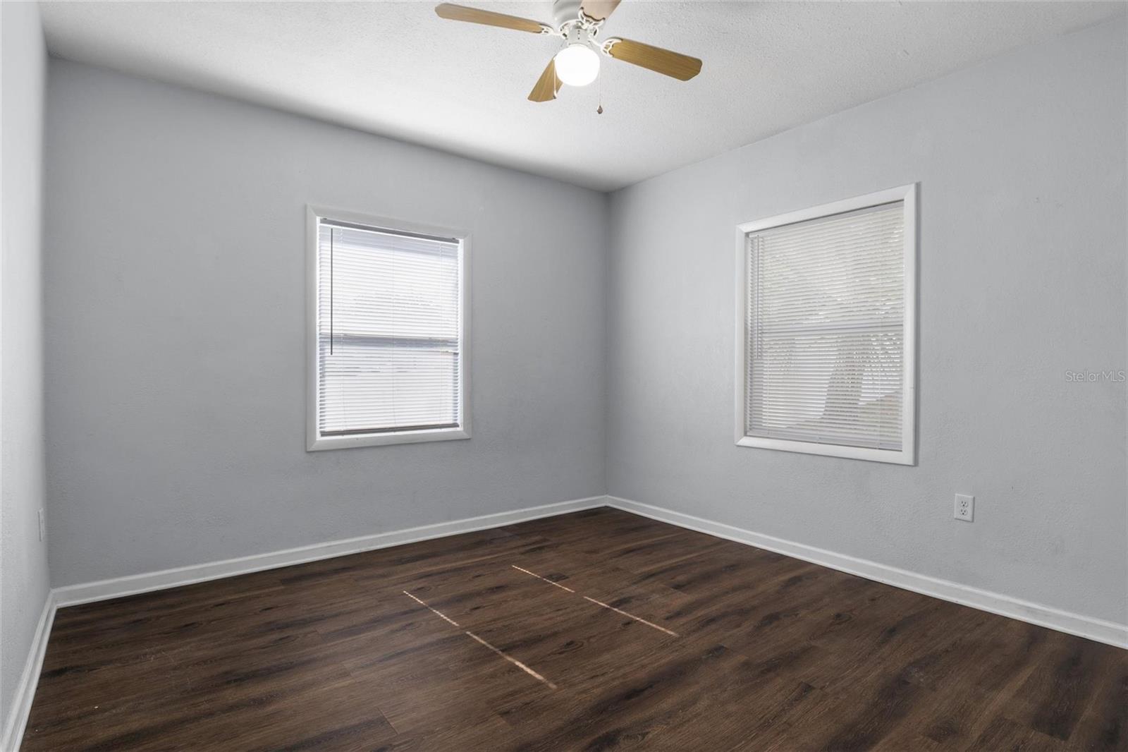 205 W MAPLE ST, DAVENPORT, FL, 33837