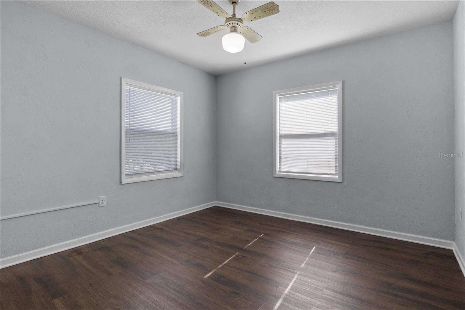 205 W MAPLE ST, DAVENPORT, FL, 33837