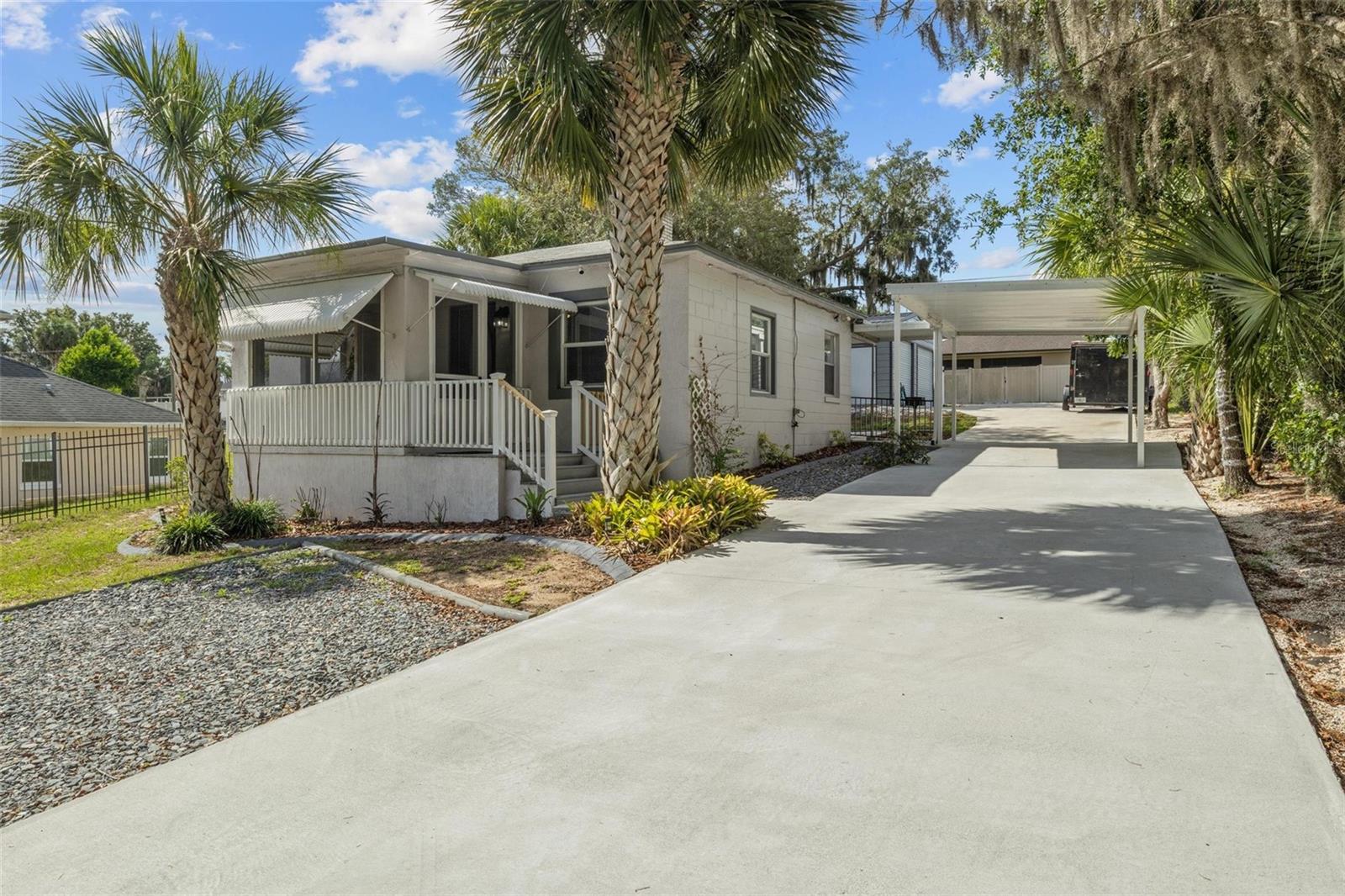 205 W MAPLE ST, DAVENPORT, FL, 33837