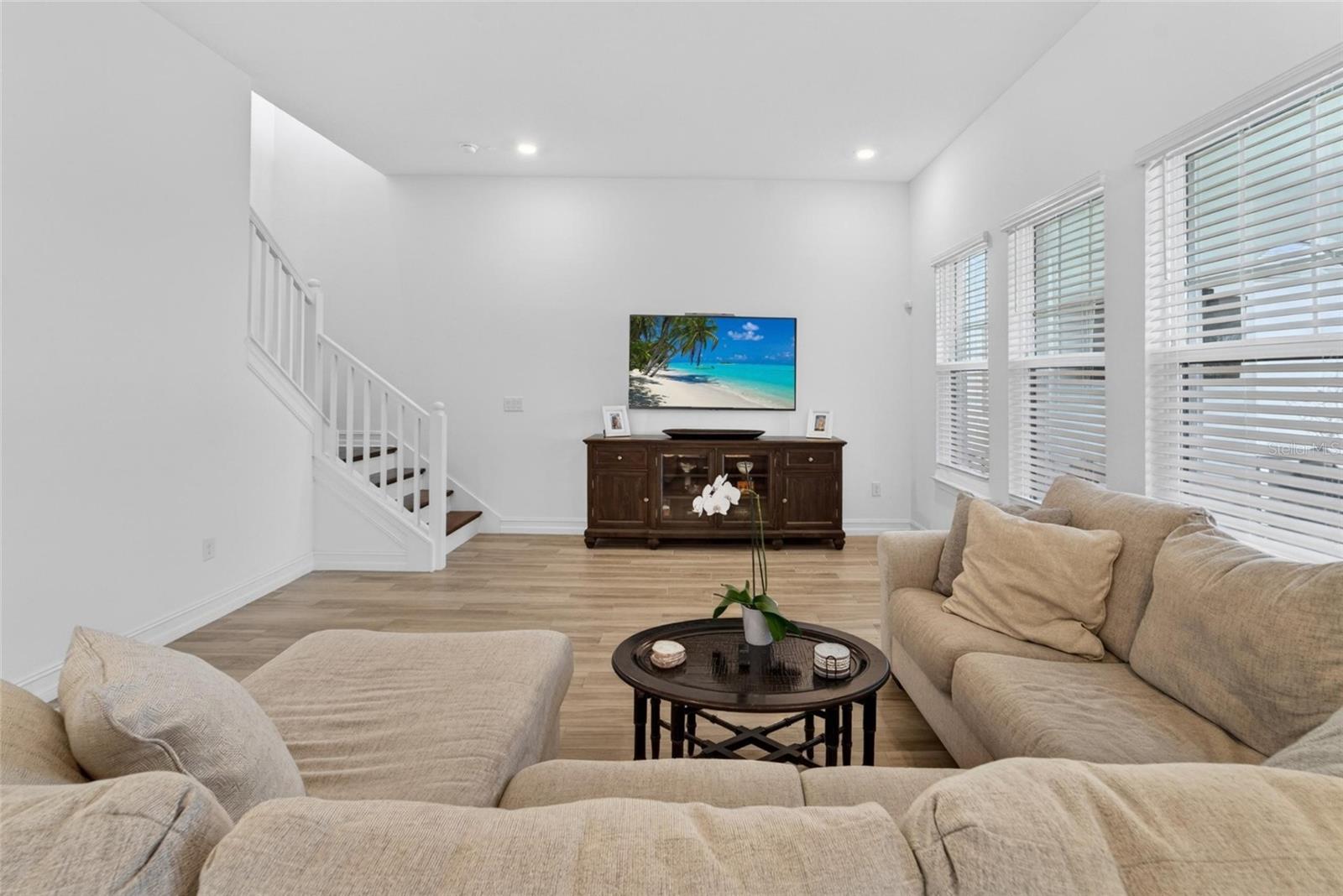 1108 SEAGRAPE DR, RUSKIN, FL, 33570