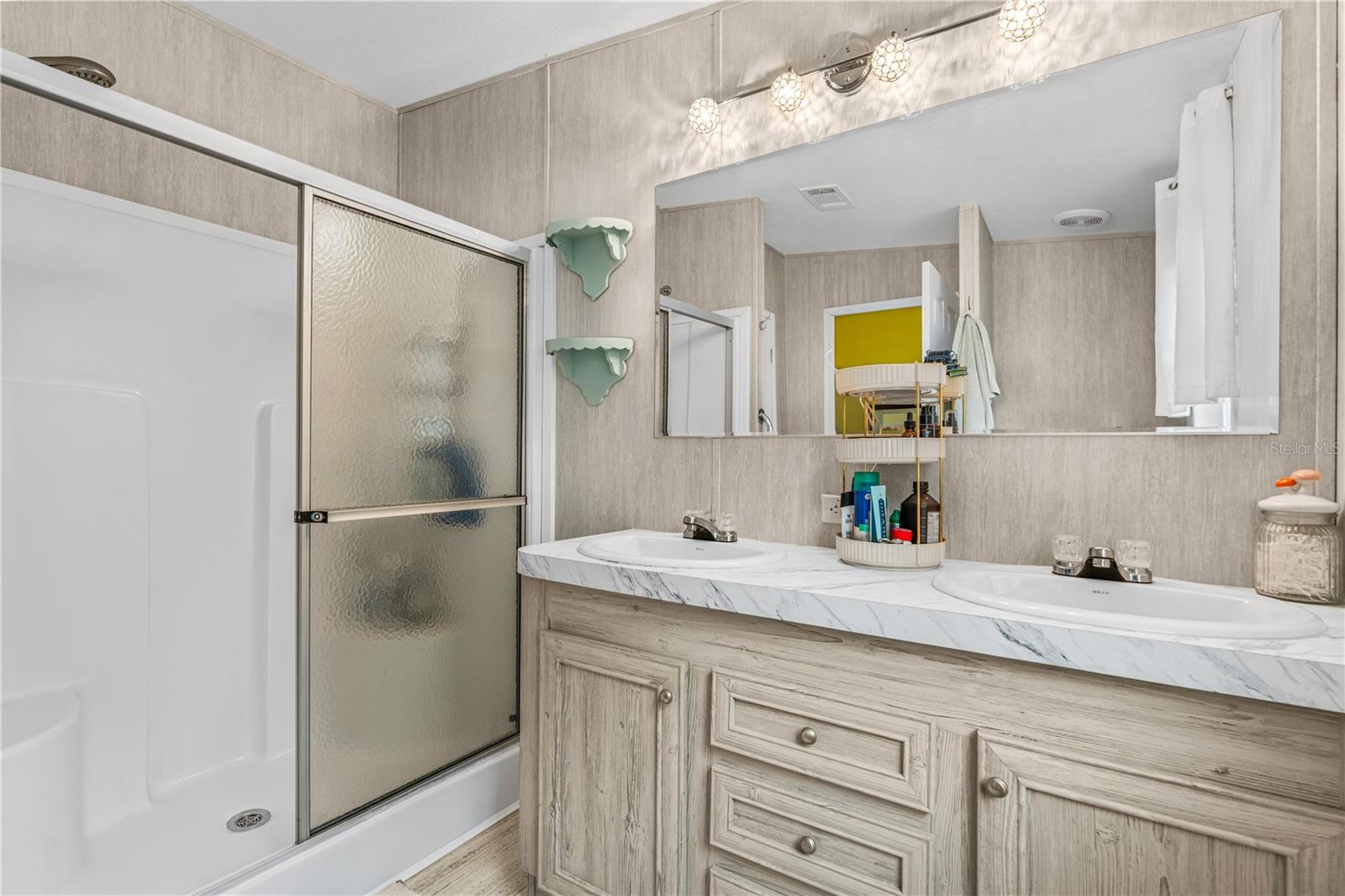 398 WARD DR, OAK HILL, FL, 32759