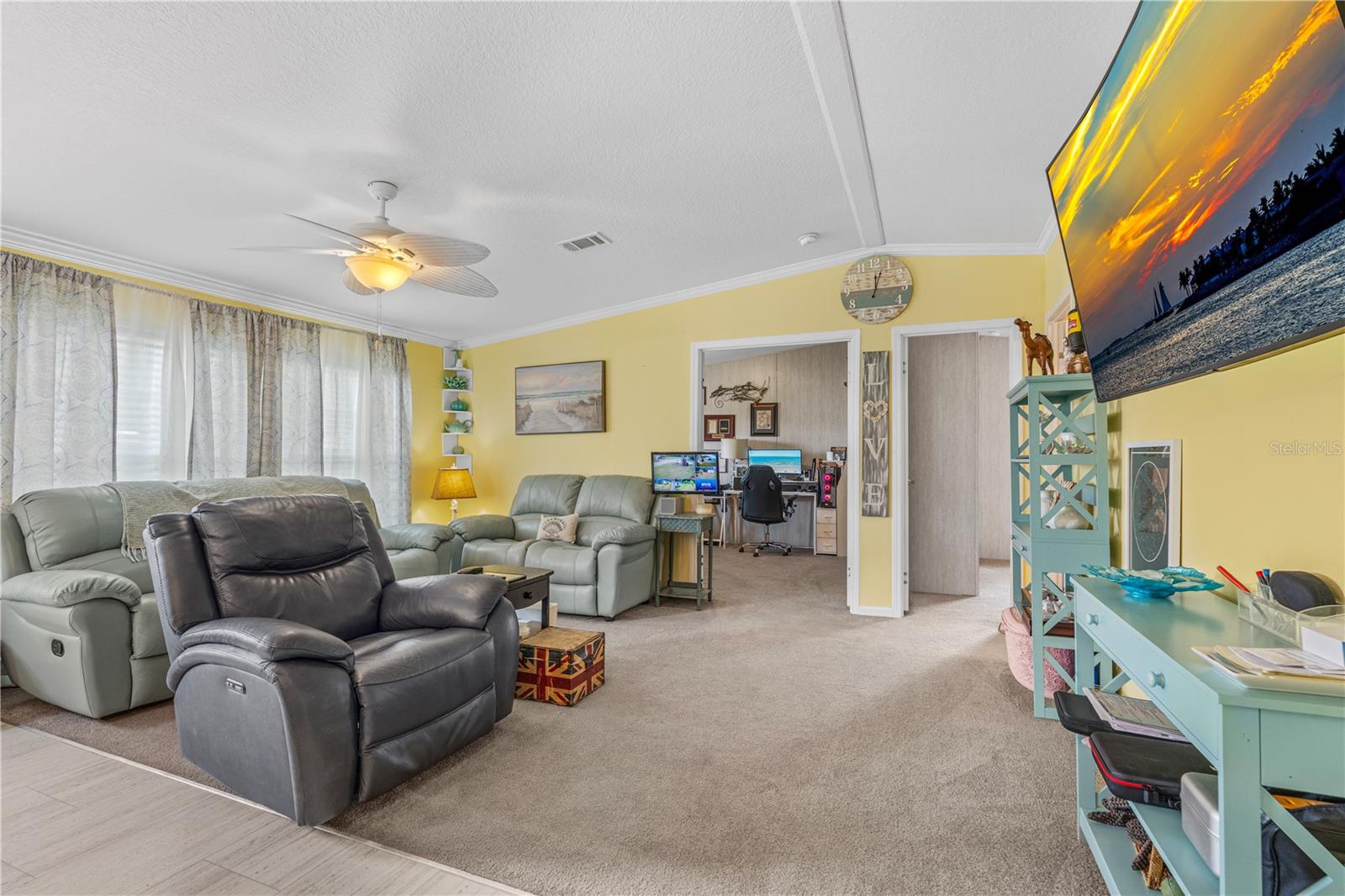 398 WARD DR, OAK HILL, FL, 32759