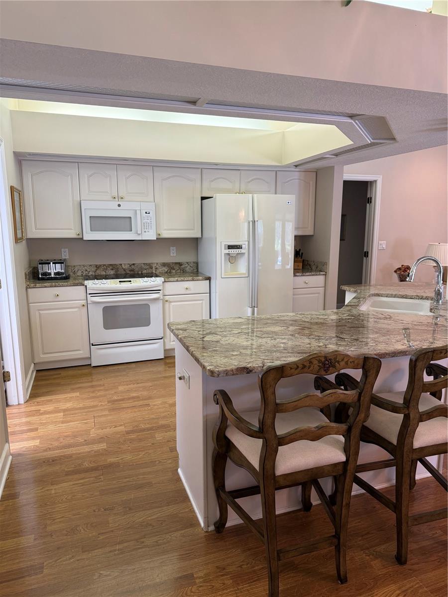 2875 MEDINAH CIR, LAKELAND, FL, 33803