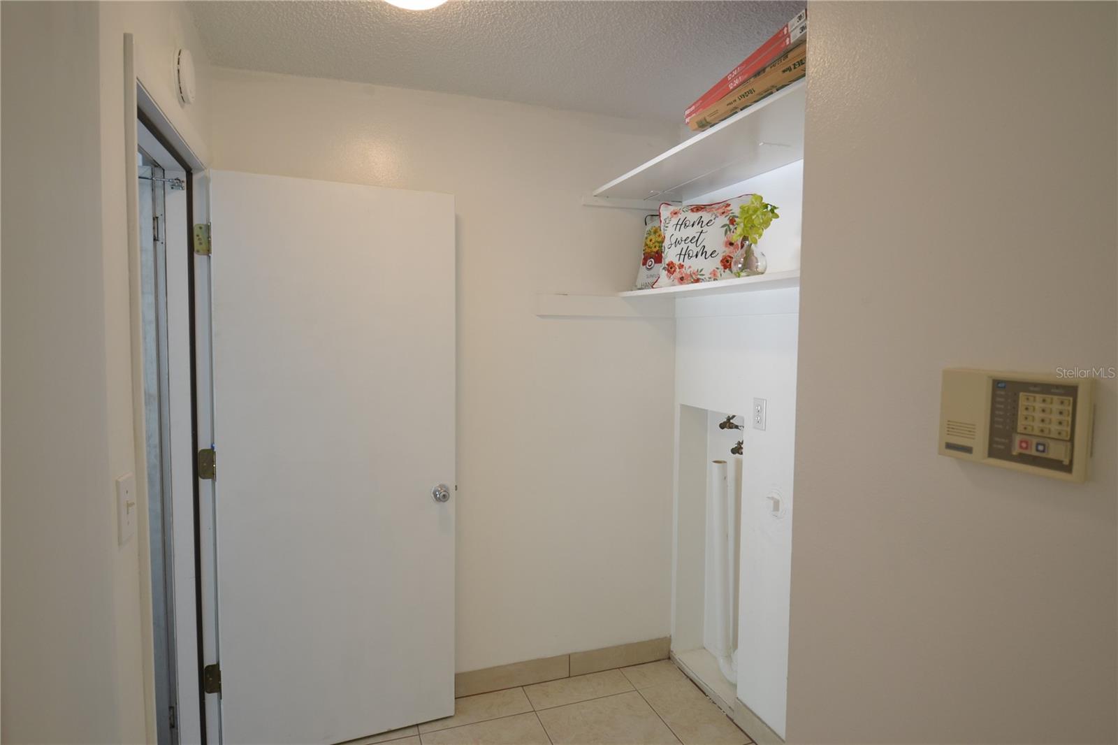 2357 WHITE OAK CIR, CLEARWATER, FL, 33763