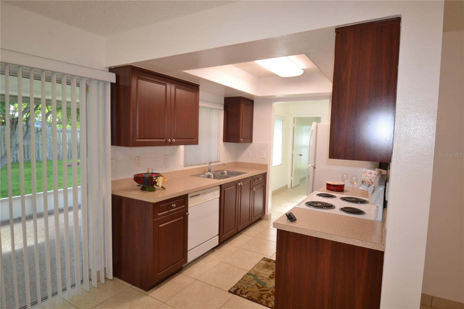 2357 WHITE OAK CIR, CLEARWATER, FL, 33763