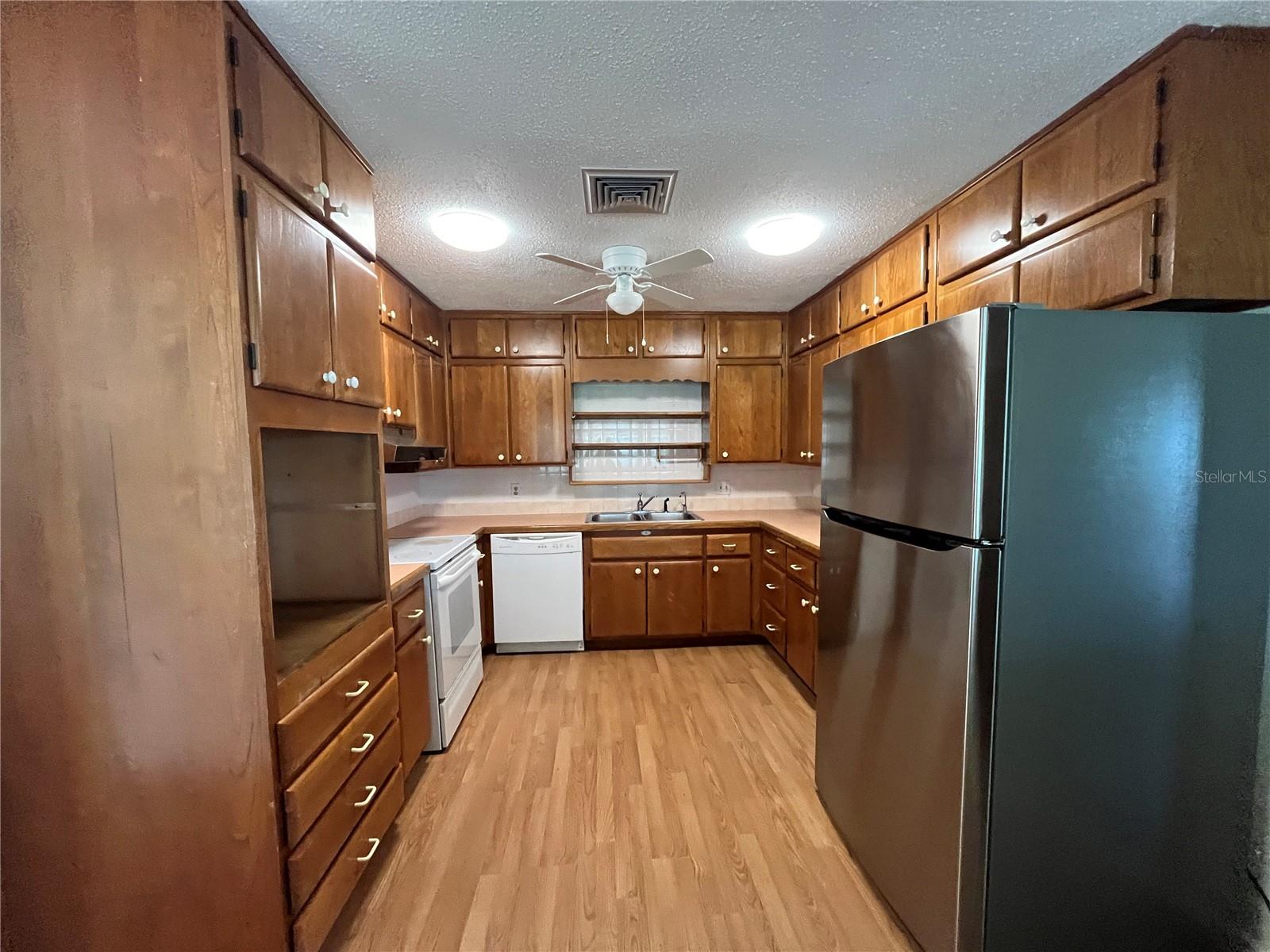 1145 S LAKE REEDY BLVD, FROSTPROOF, FL, 33843