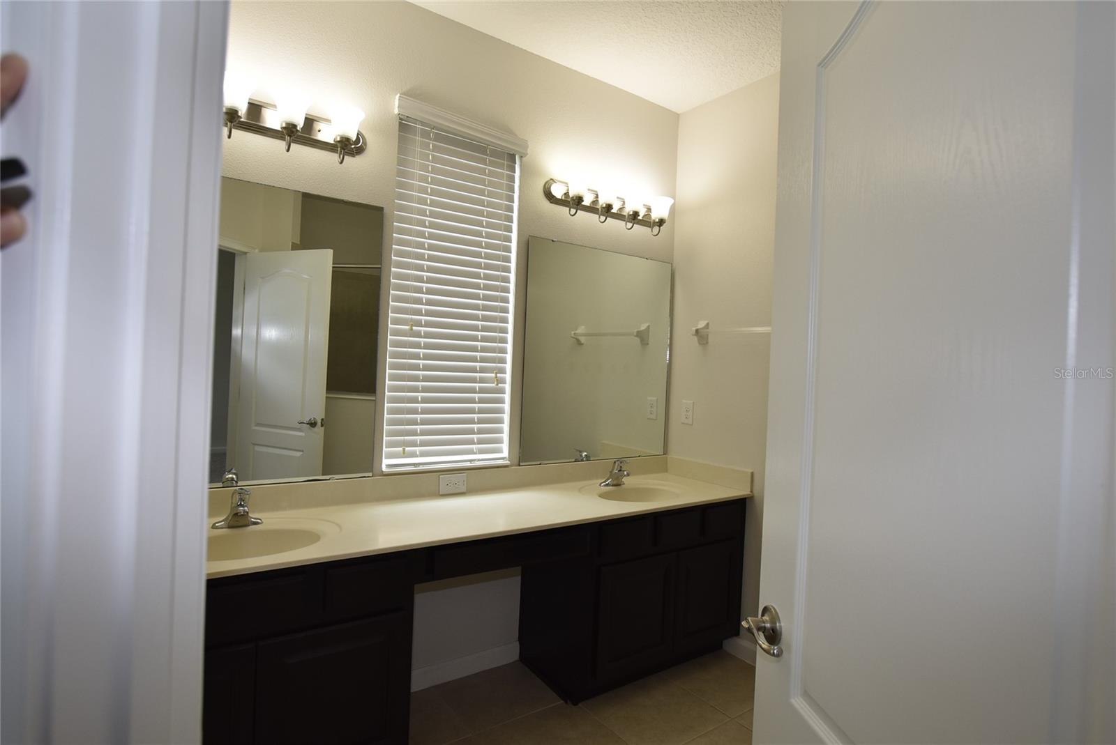 6949 SUNKIST WAY, GROVELAND, FL, 34736