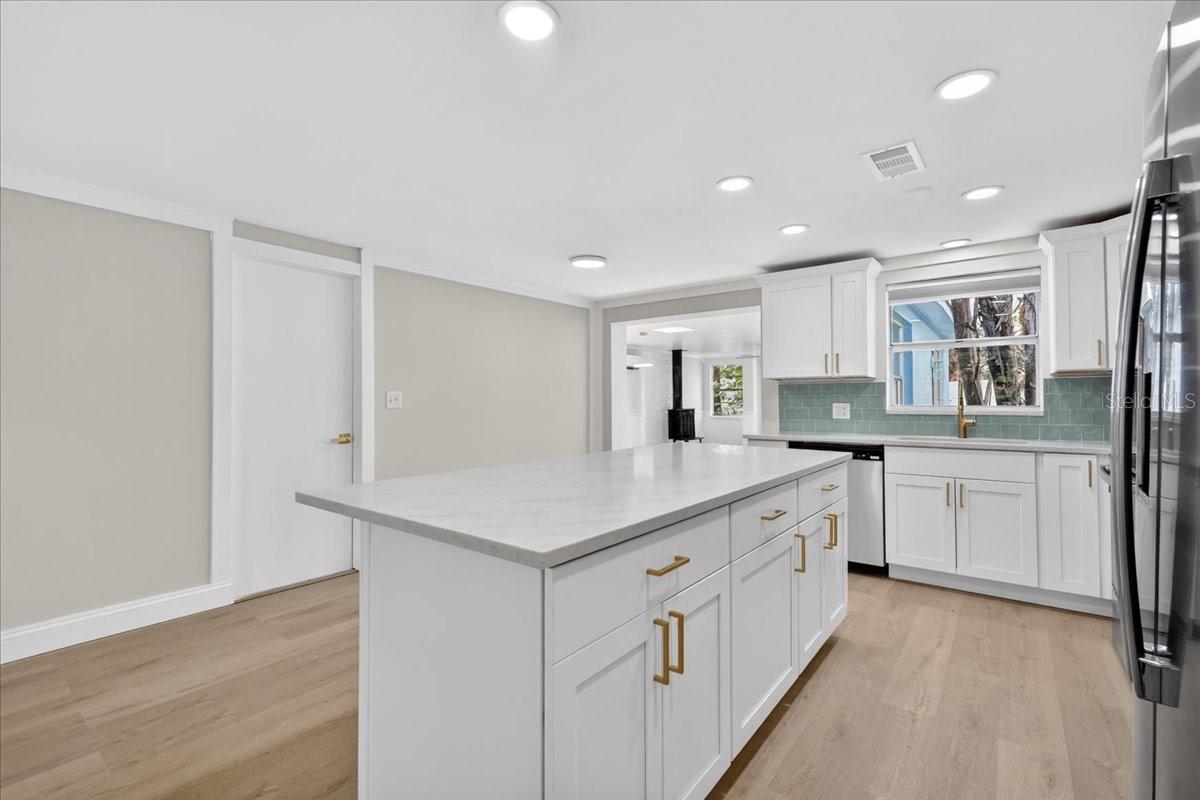 6329 ALASKA AVE, NEW PORT RICHEY, FL, 34653
