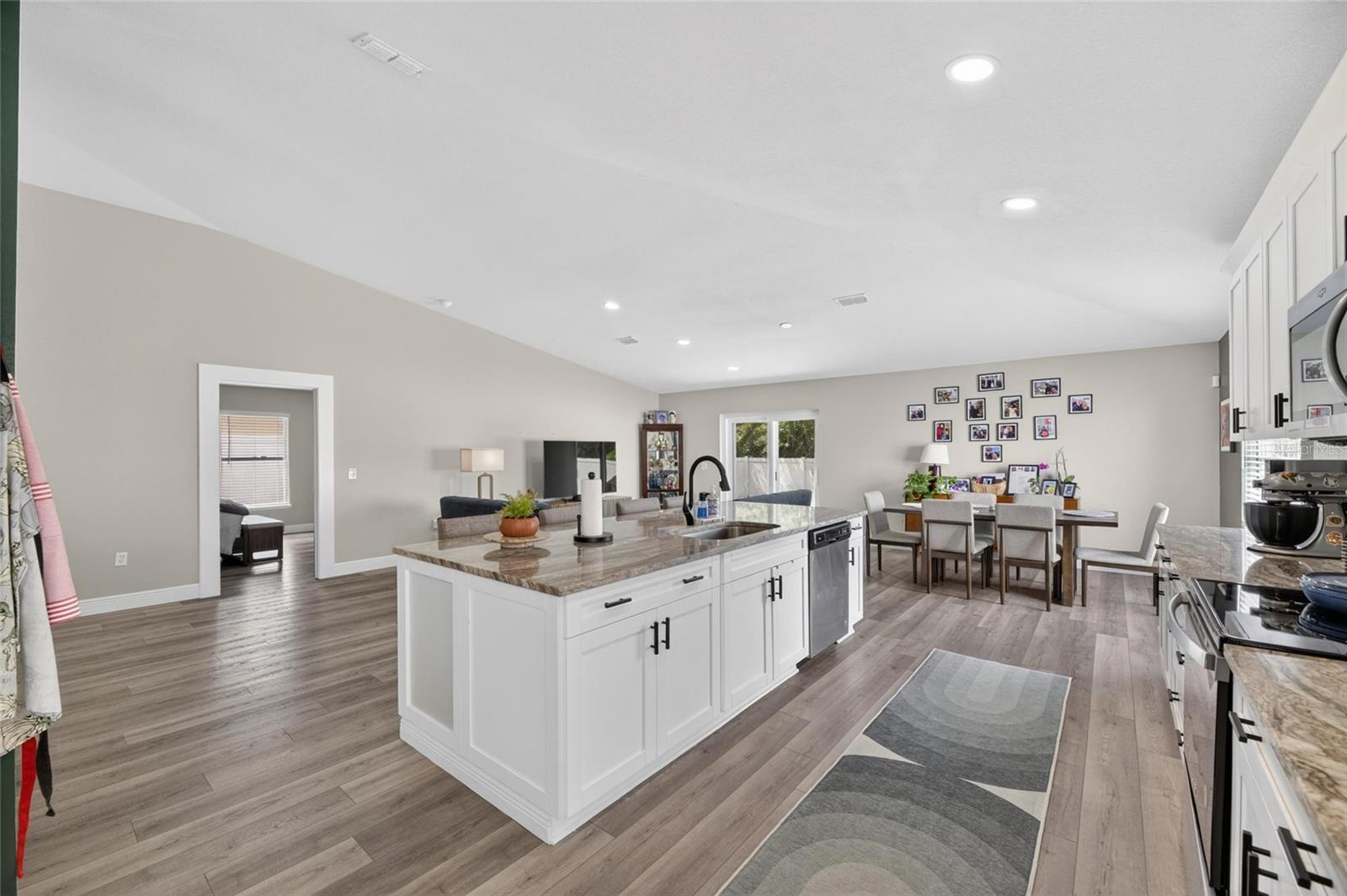 31620 LOCH ALINE DR, WESLEY CHAPEL, FL, 33545