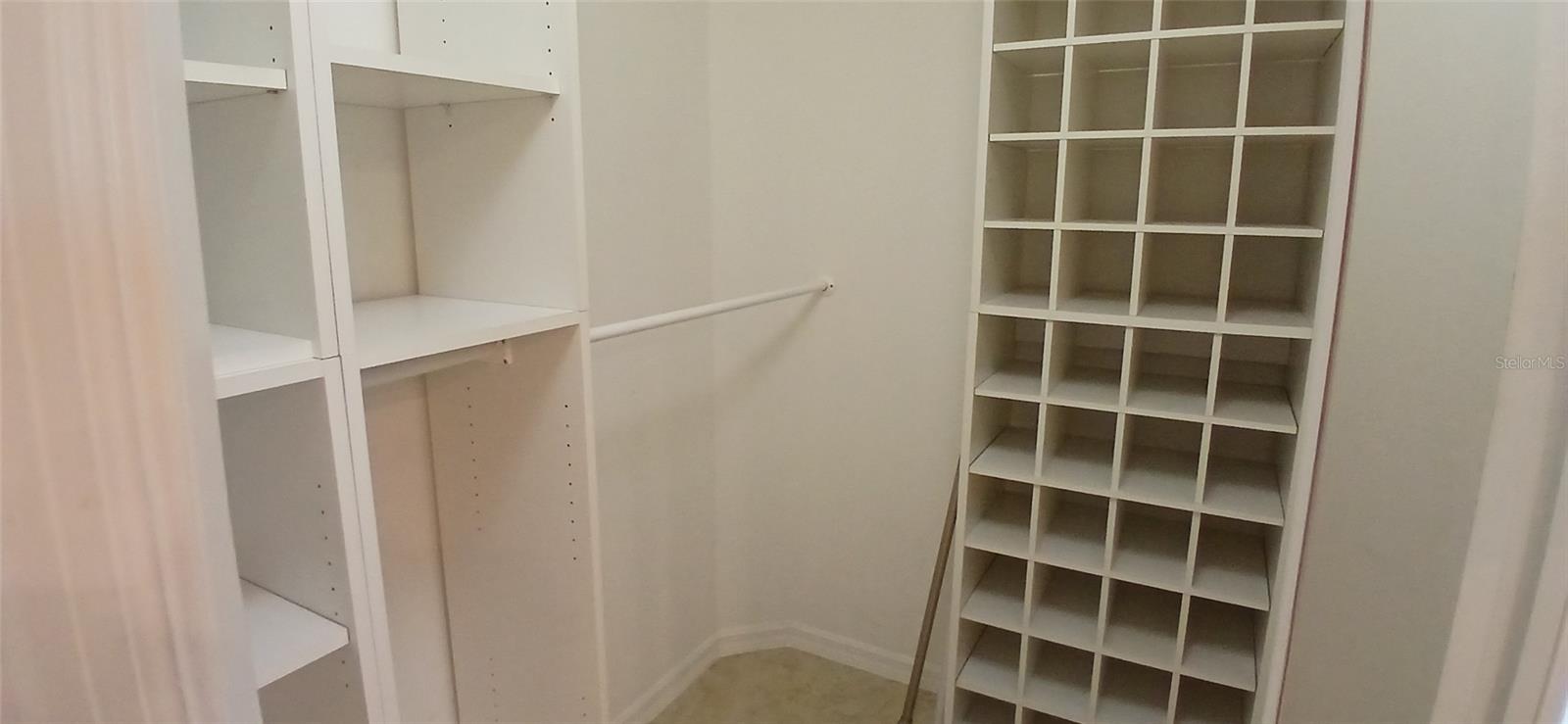 1200 COUNTRY CLUB DR #3302, LARGO, FL, 33771