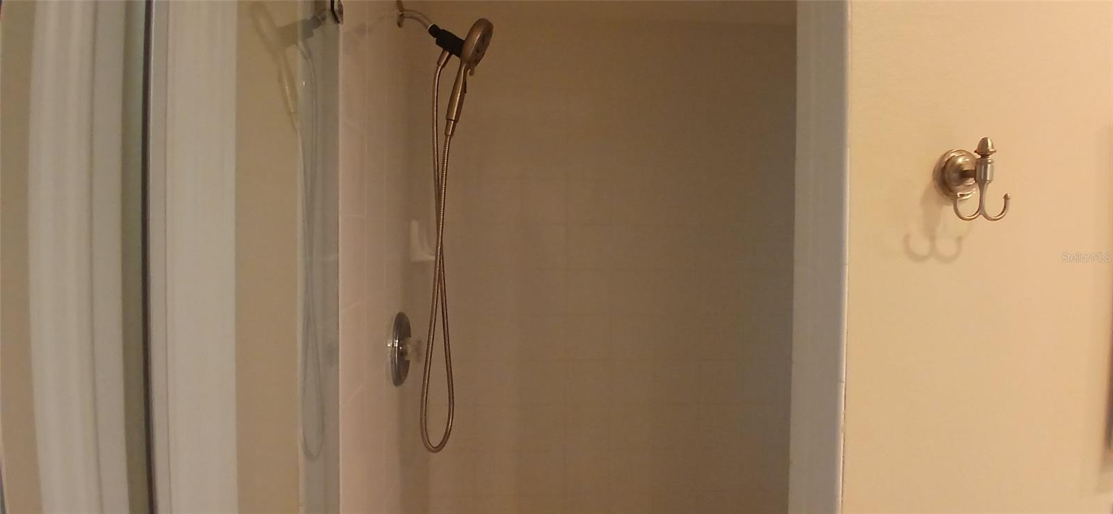 1200 COUNTRY CLUB DR #3302, LARGO, FL, 33771