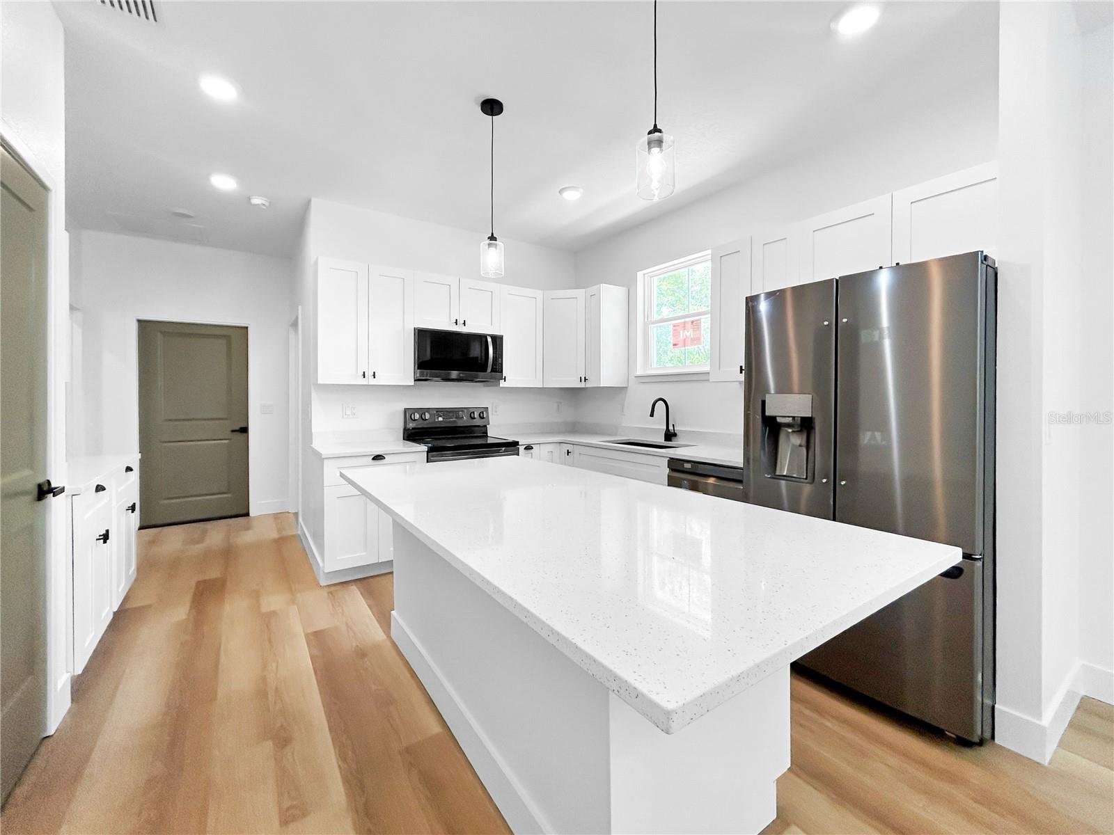 1010 HICKORY AVE, SANFORD, FL, 32771
