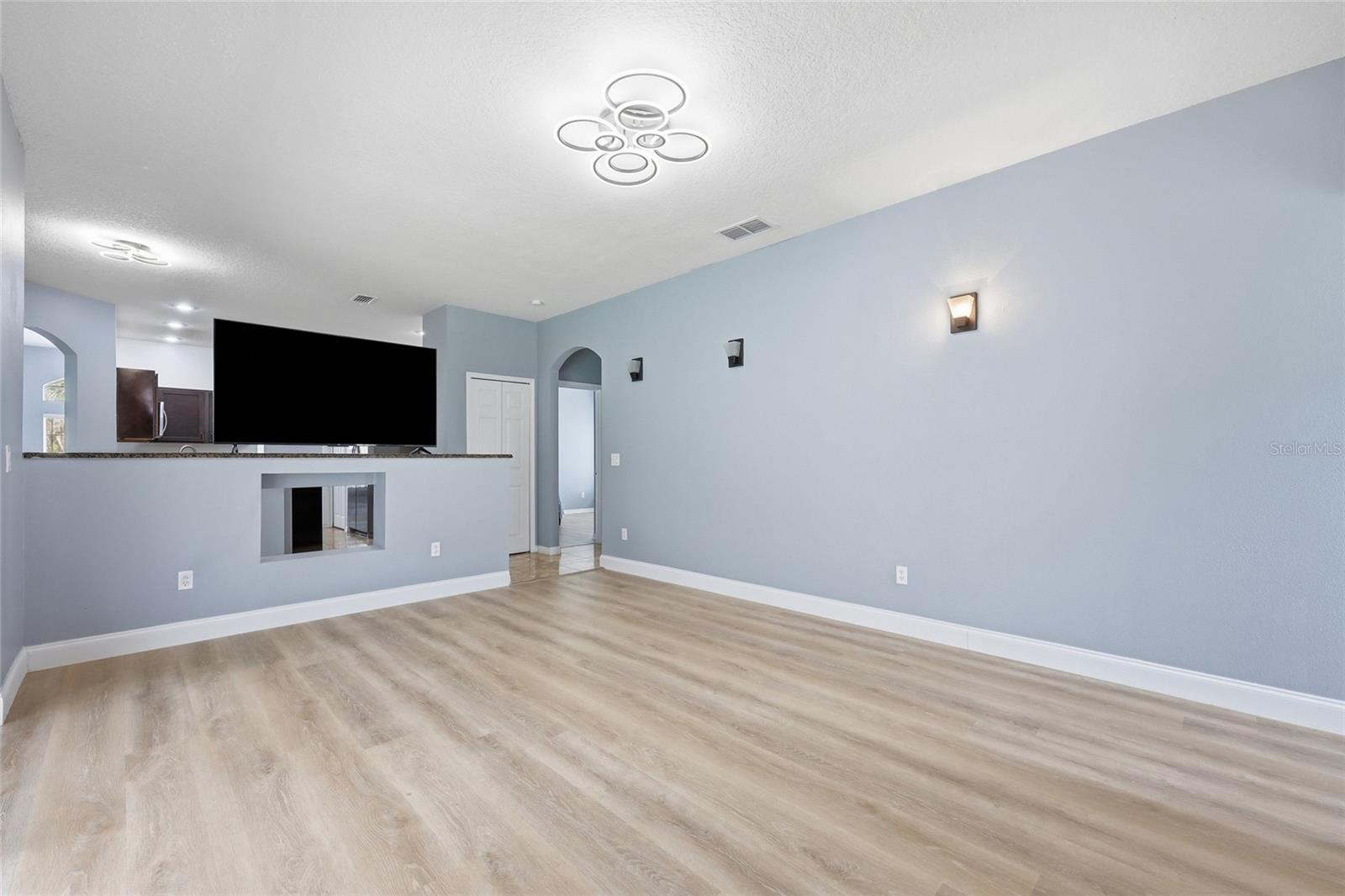 2901 SWEETSPIRE CIR, KISSIMMEE, FL, 34746