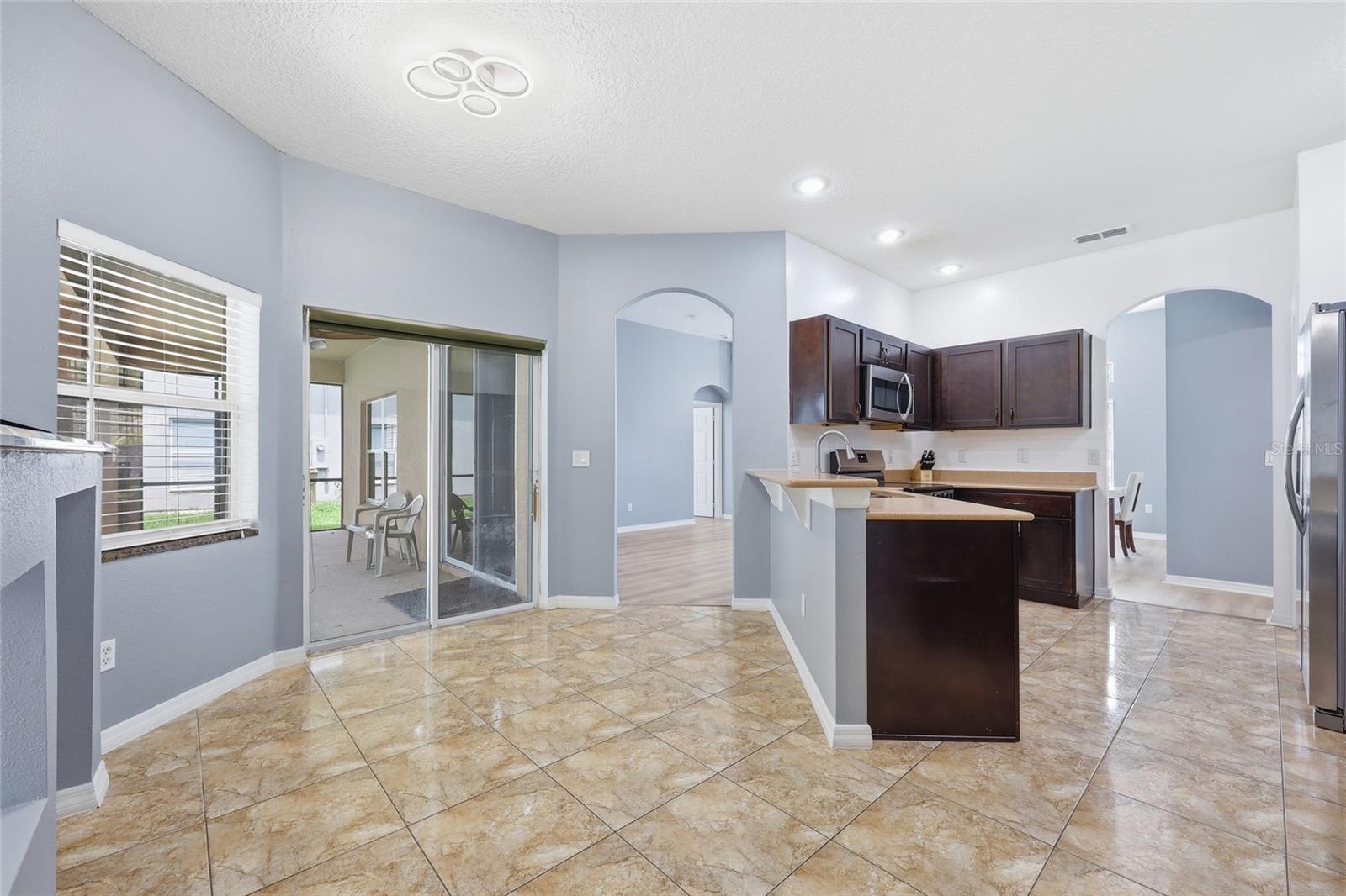 2901 SWEETSPIRE CIR, KISSIMMEE, FL, 34746