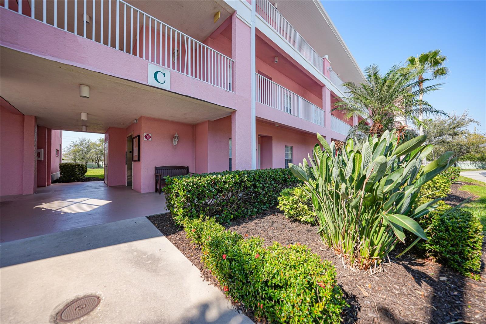 2061 WILLOW HAMMOCK CIR #105, PUNTA GORDA, FL, 33983