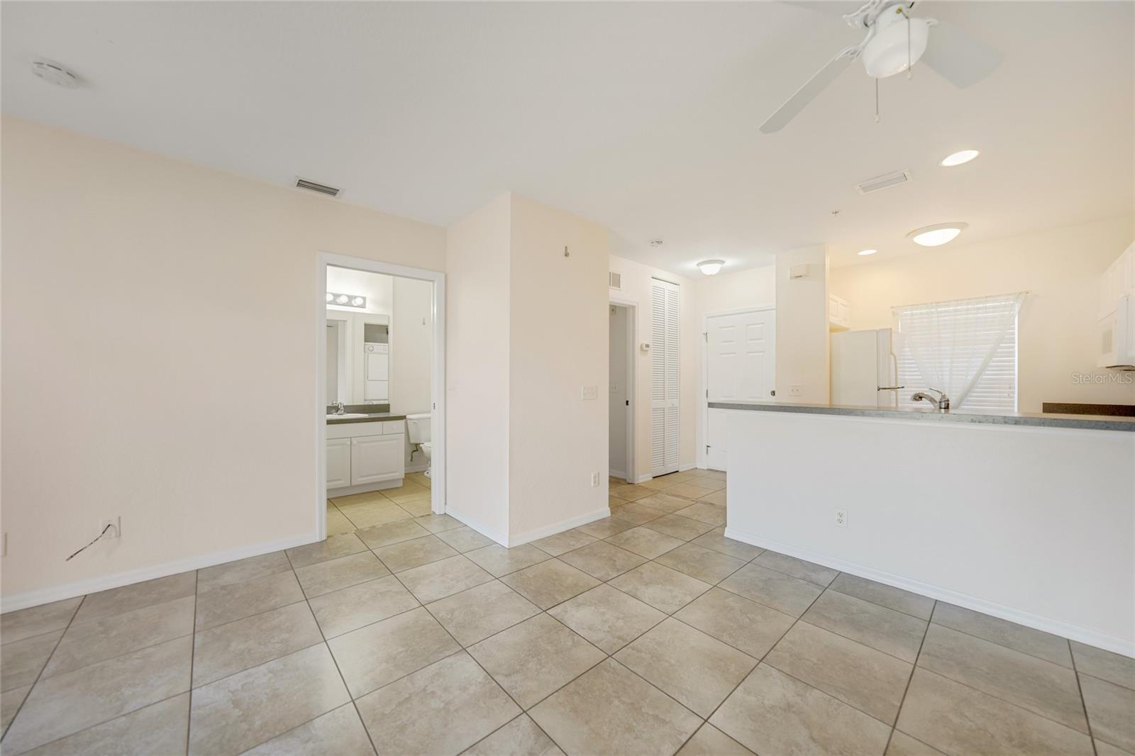 2061 WILLOW HAMMOCK CIR #105, PUNTA GORDA, FL, 33983