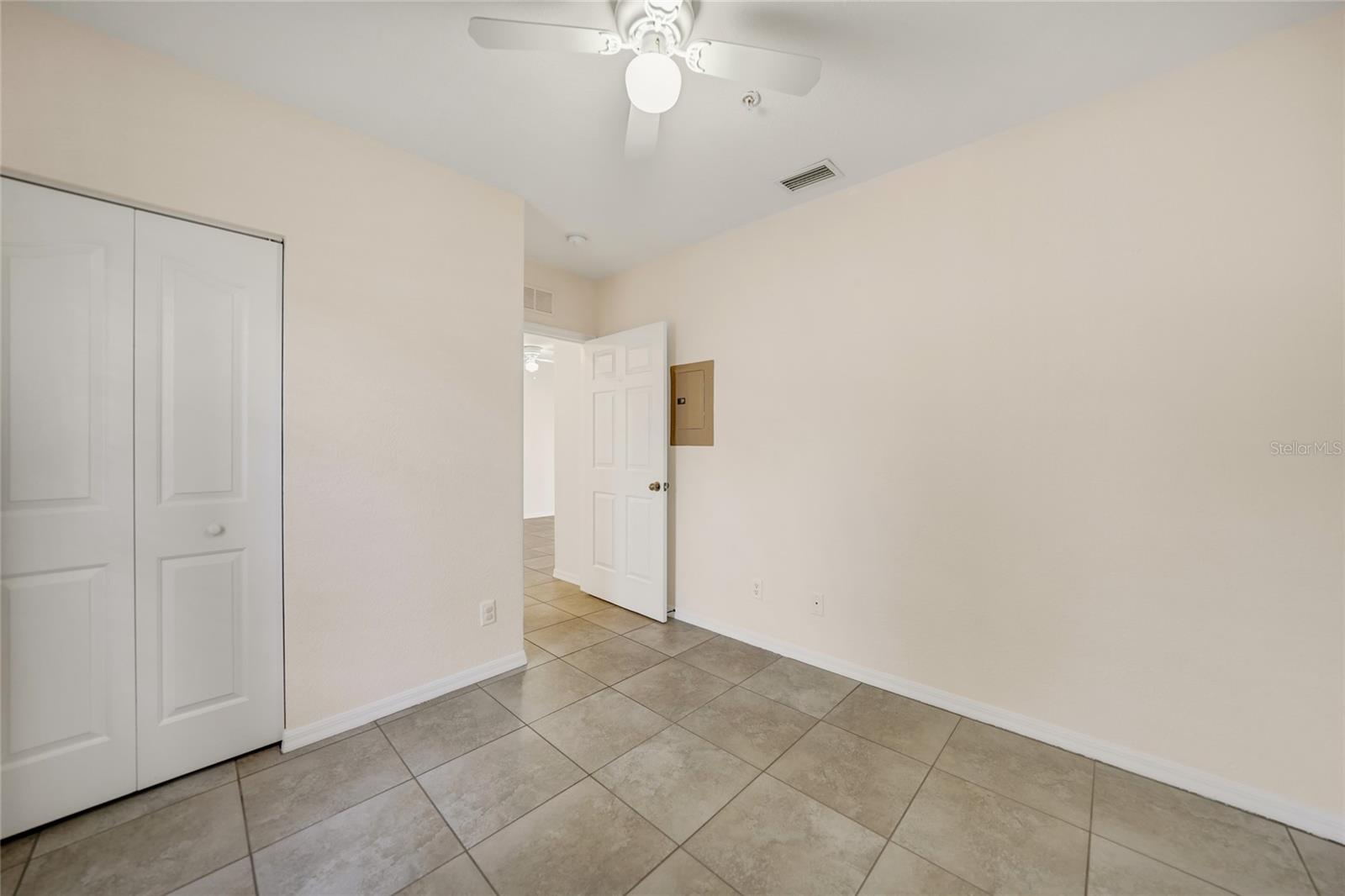 2061 WILLOW HAMMOCK CIR #105, PUNTA GORDA, FL, 33983